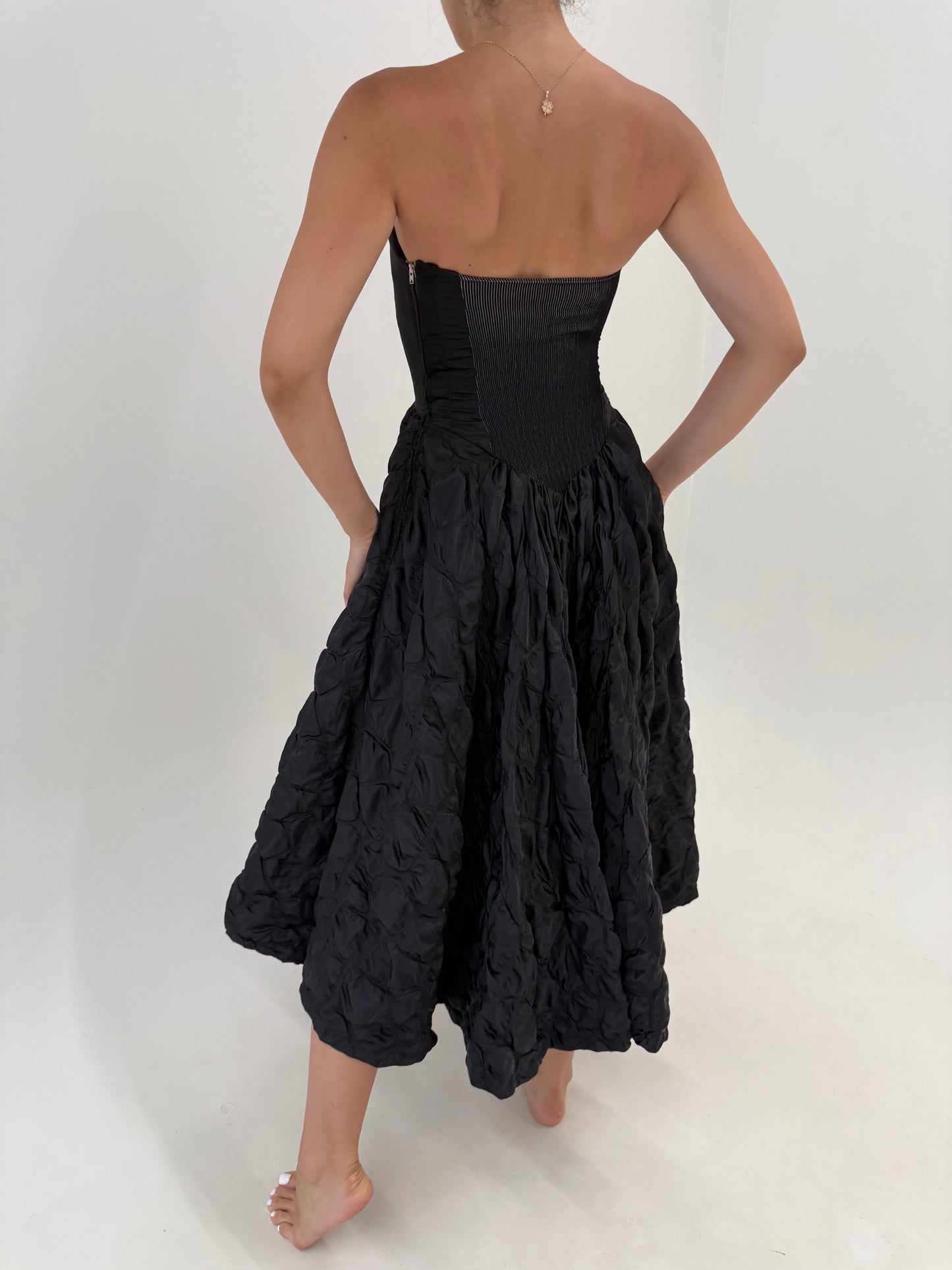 LBD vintage in croi de ani 50 excepțională ch corset si fustă texturată
