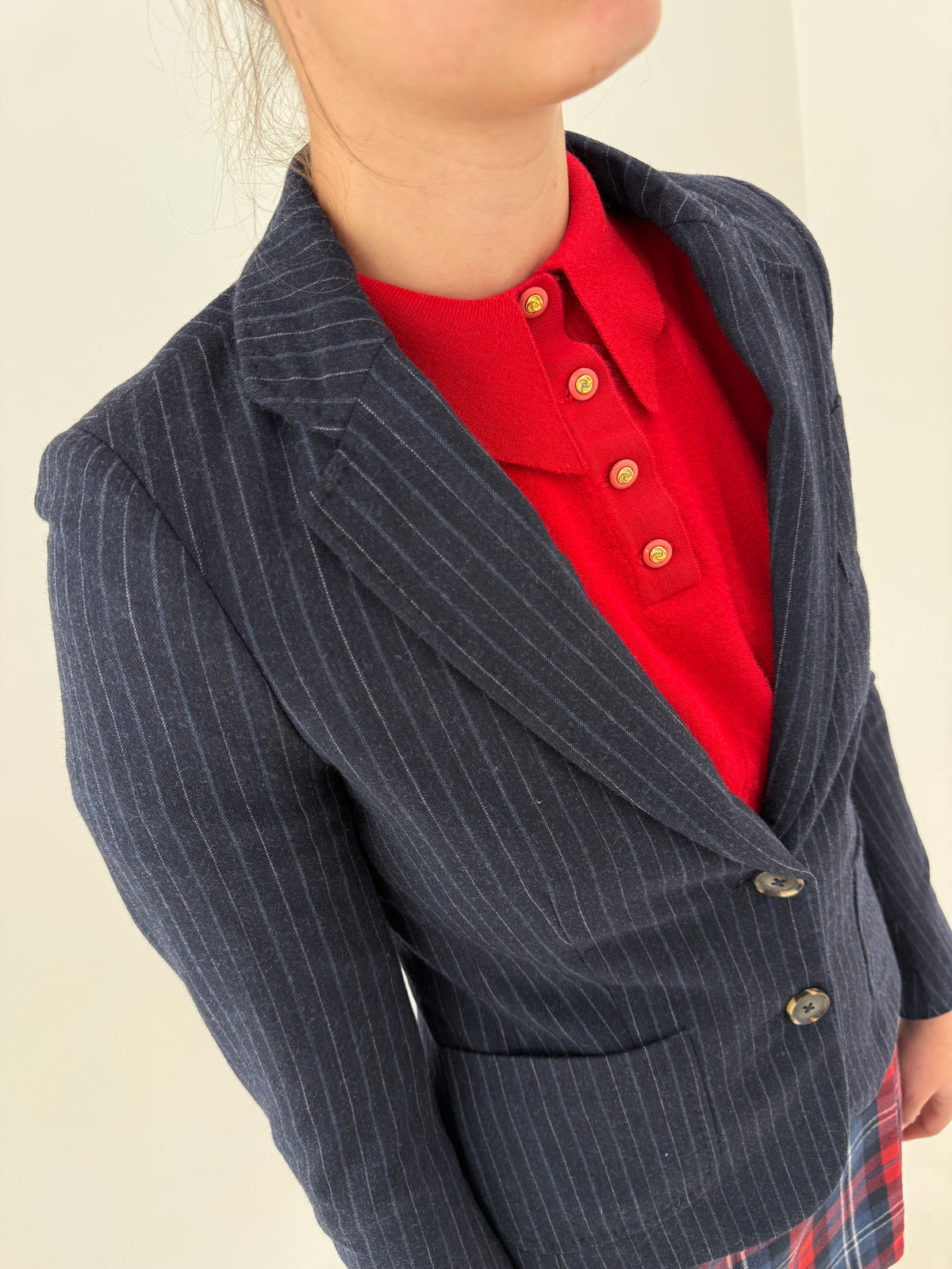 Sacou Tommy Hilfiger din lana extrafina cu dungi fine verticale în croi cambrat