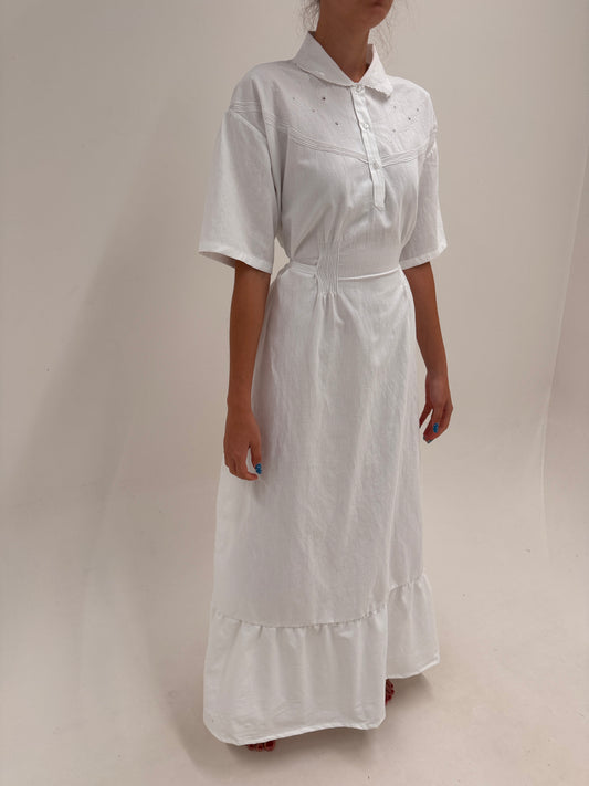 Rochie maxi din in excepțional cu broderie manuală delicată
