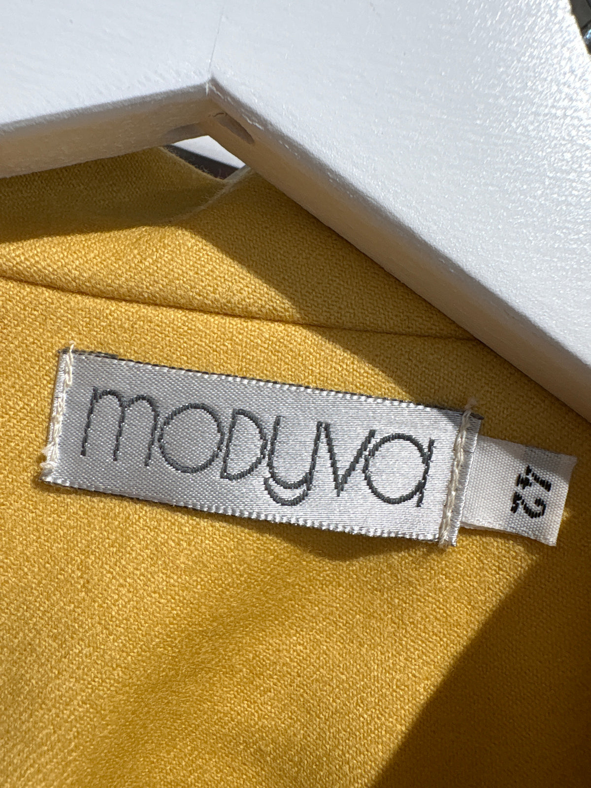 Jacheta vintage butter yellow italiană din lana excepțională extrafina