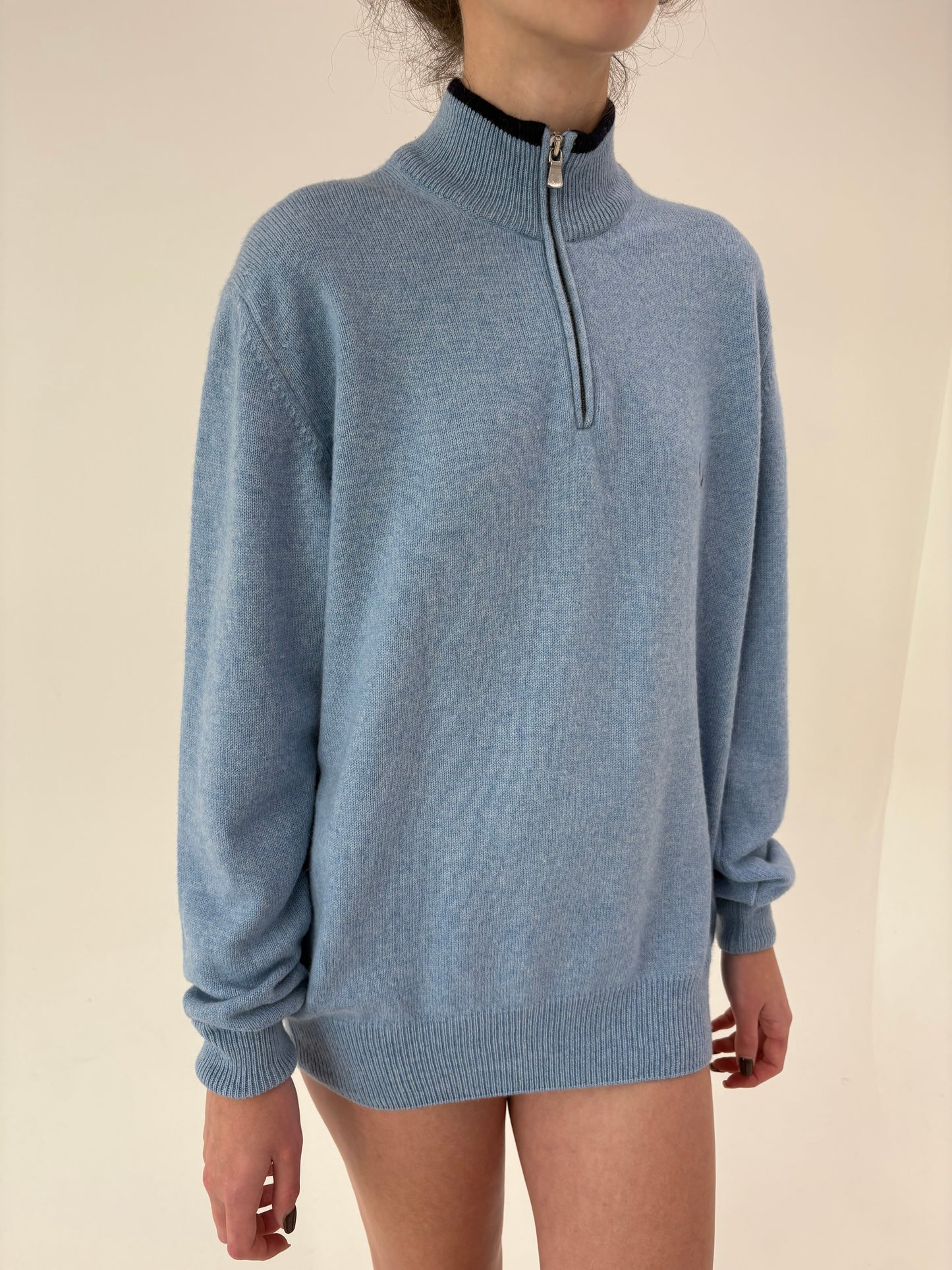 Maleta italiană groasa baby blue din lana extrafina de gramaj mare