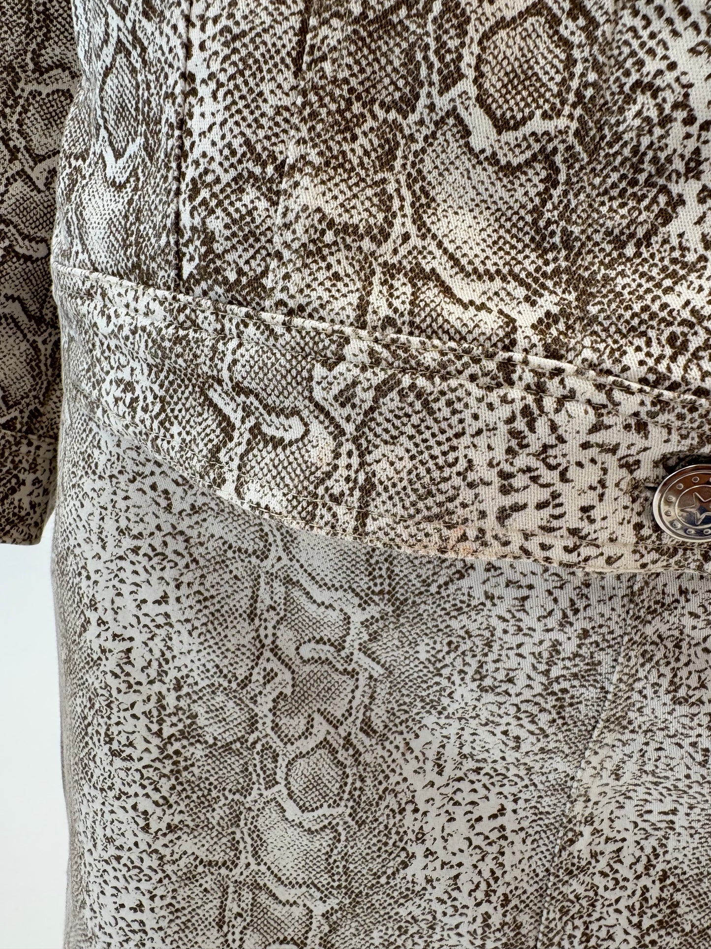 Set snake print ivorie cu chestia colate brown din bumbac modelator