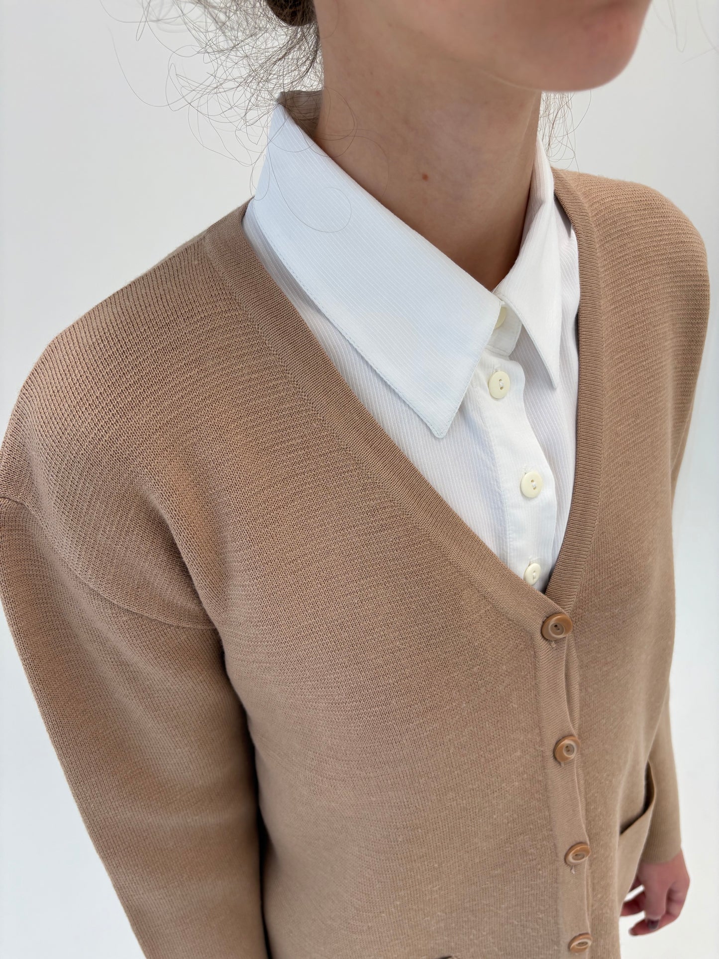 Cardigan vintage camel petite din lana merino extrafina de gramaj mare