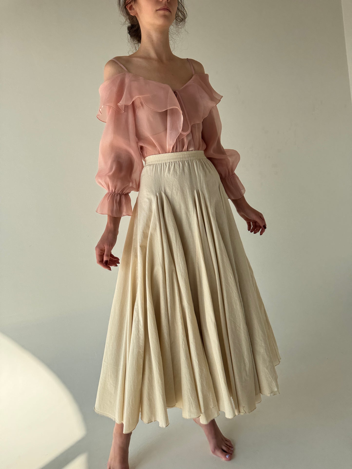Fustă luxury Madeleine extrem extrem de amplă light nude