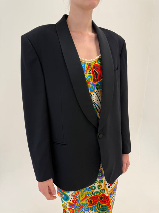 Sacou negru de ceremonie / cocktail cu revere satinate rotunjite