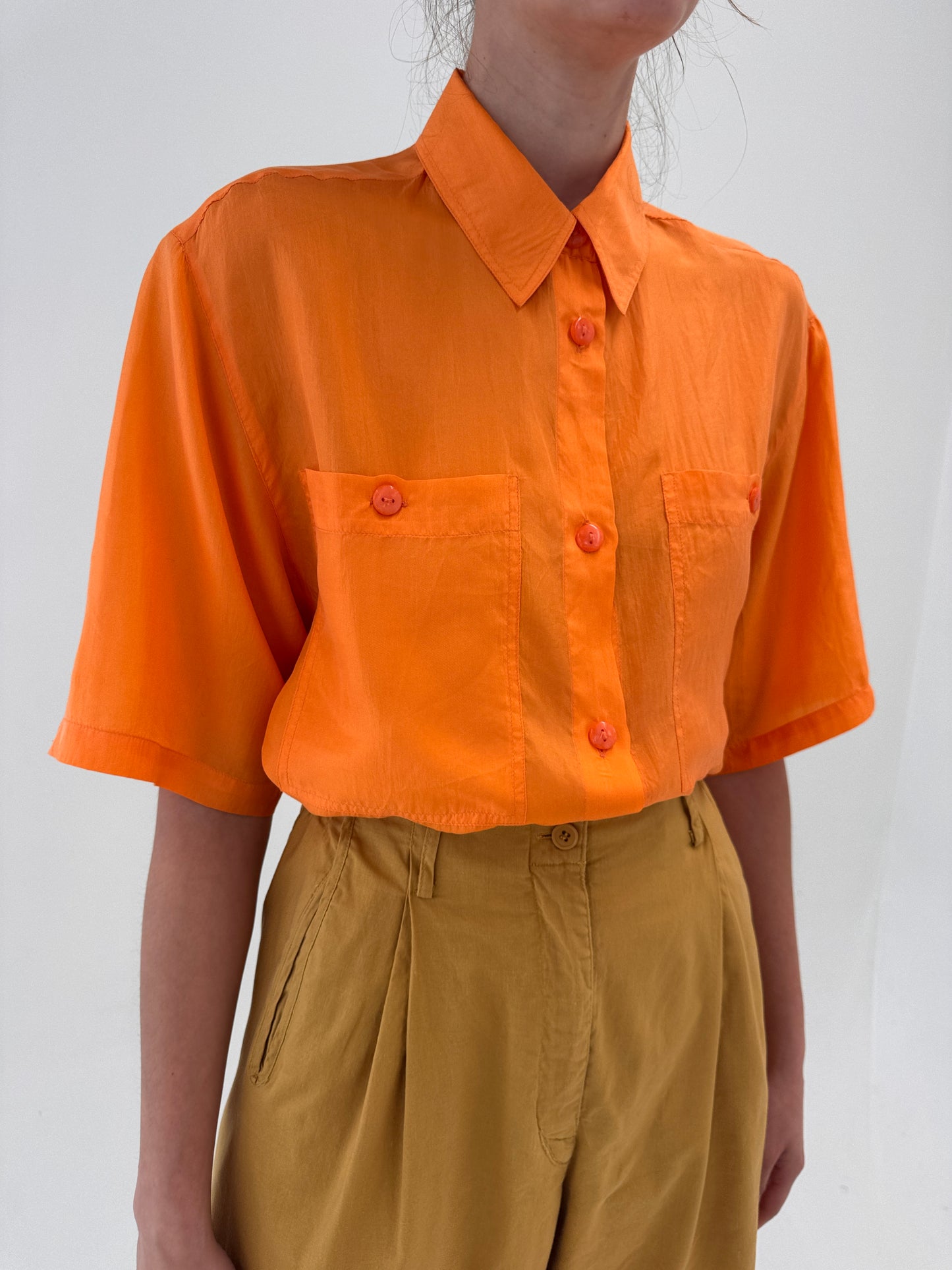 Cămașa vintage oranj superb din mătase naturală în croi oversized