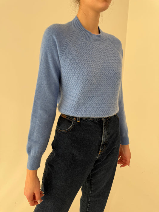 Oulover in croi actual baby blue din cașmir texturat