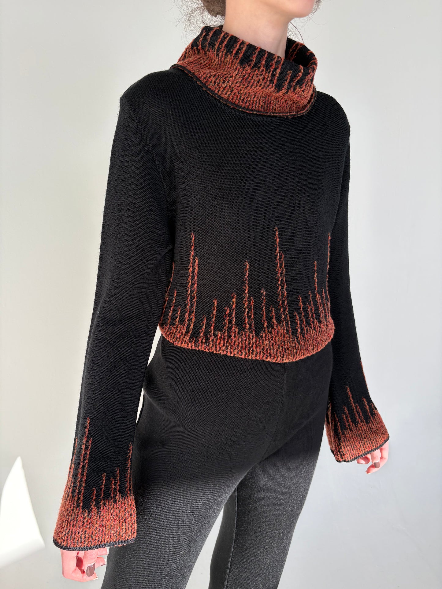 Maleta italiană neagră din lana merino extrafina cu inserții caramel 3D