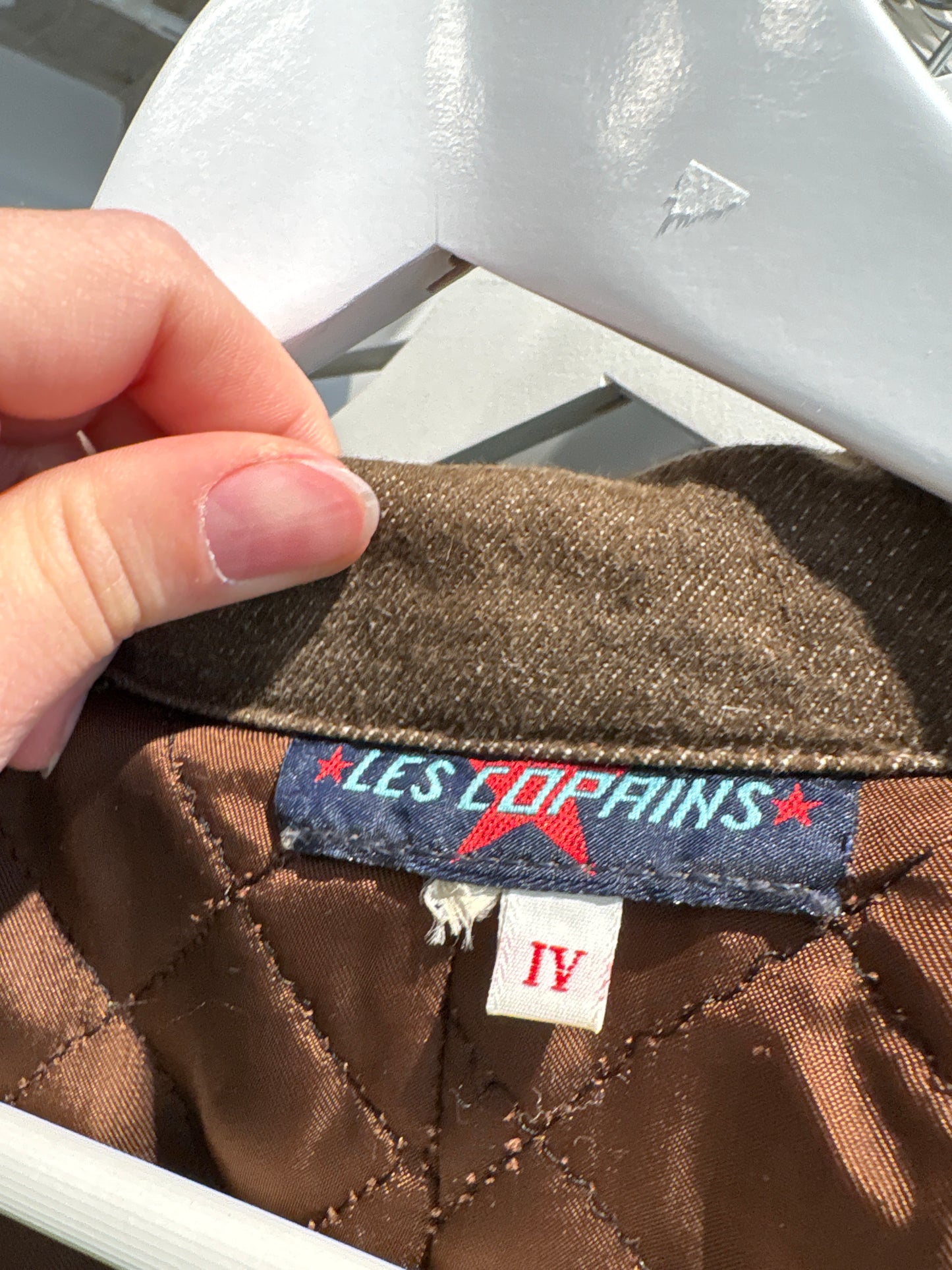 Jacheta luxury Les Copains din jeans cu padding fin și aplicații manuale metalice argintii