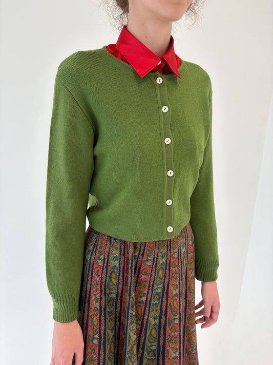 Cardigan vintage seaweed green din lana merino extrafina de gramaj mare