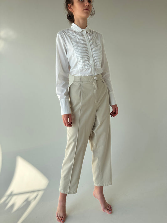 Pantaloni light nude cu talie ultra înaltă și pense mom fit