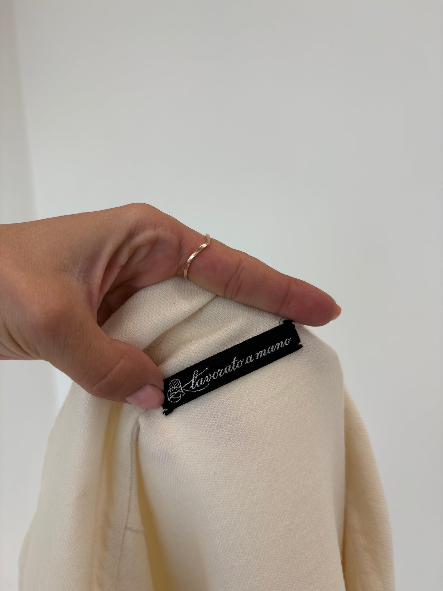 Paltonas vintage italian couture din lana extrafina butter white în croi retro modern