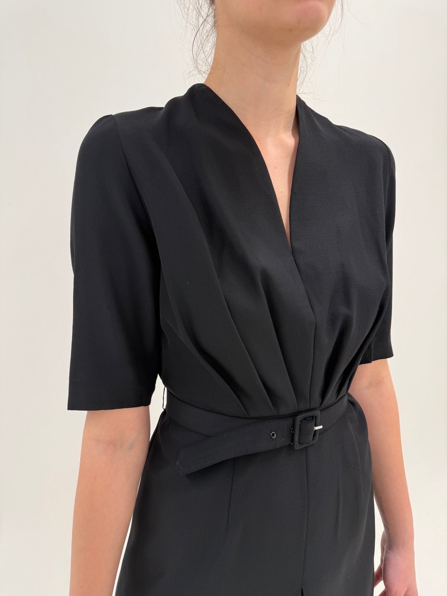 LBD vintage în croi cambrat cu talie marcată superb în croi tip sacou