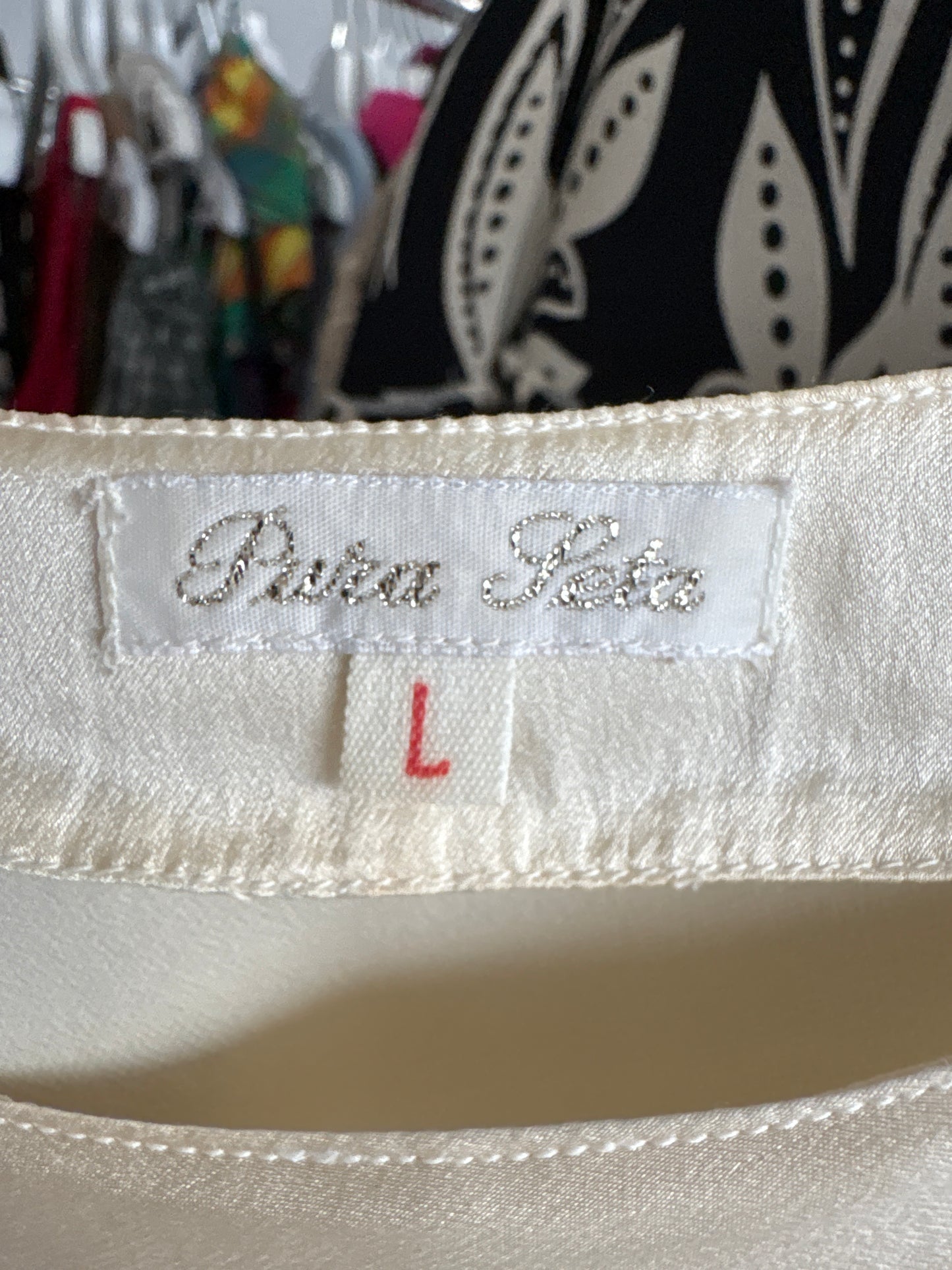Top în bie din mătase naturală satinata cu broderie și bretele reglabile
