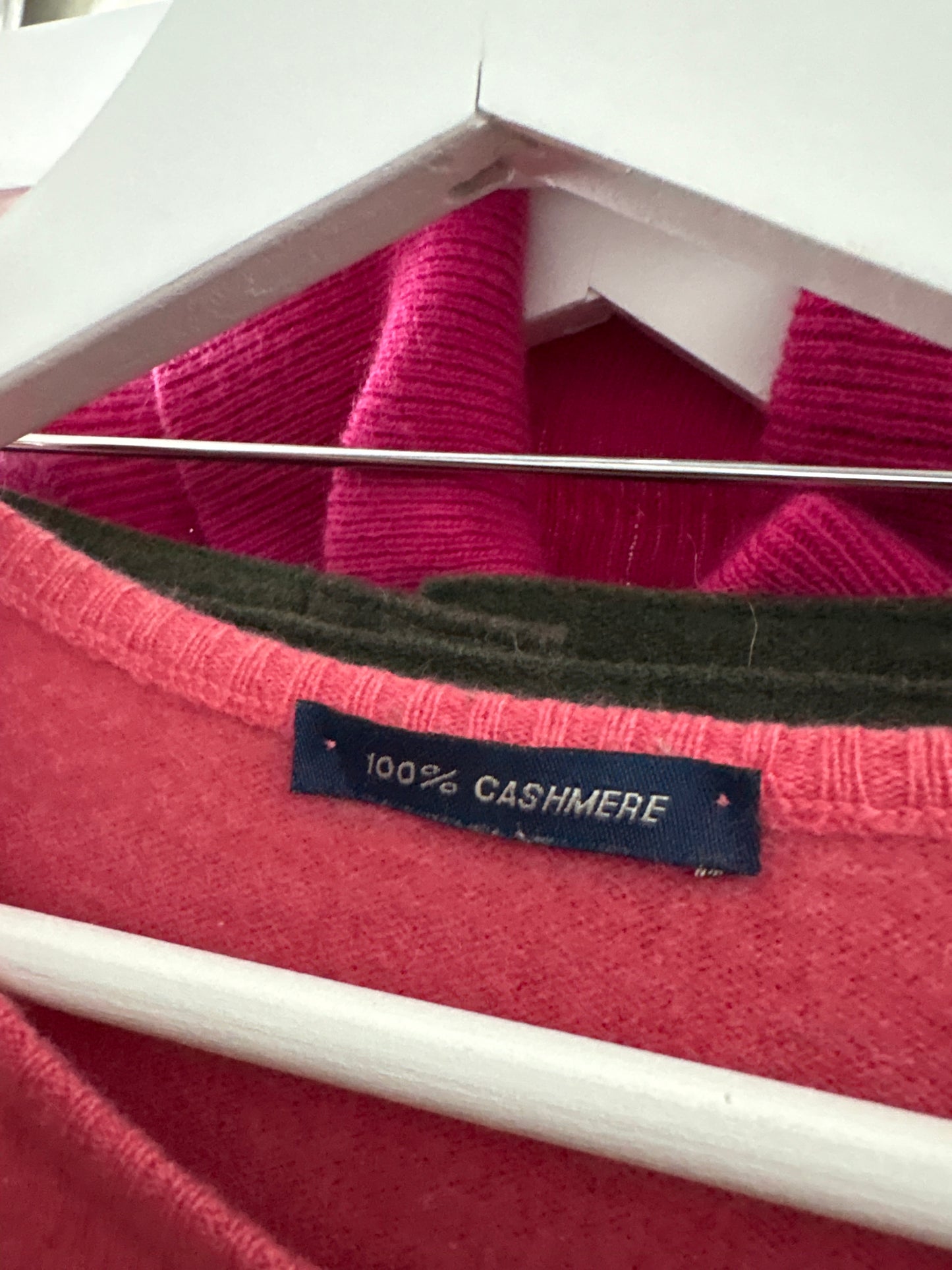 Top flamingo Pink din cașmir multiply