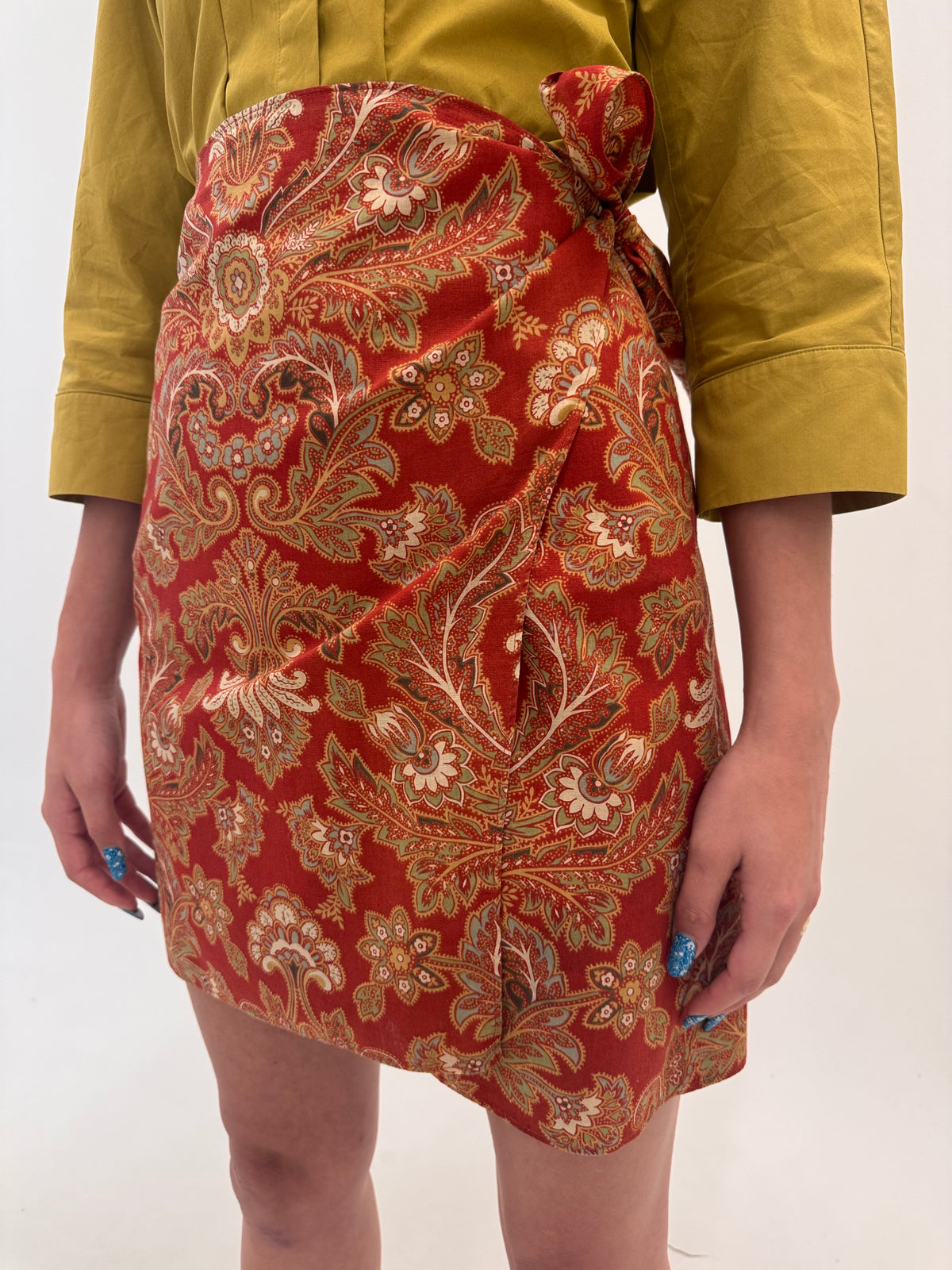 Fustă Ralph Lauren petrecută cin cea mai fină pânză de bumbac cu print paisley