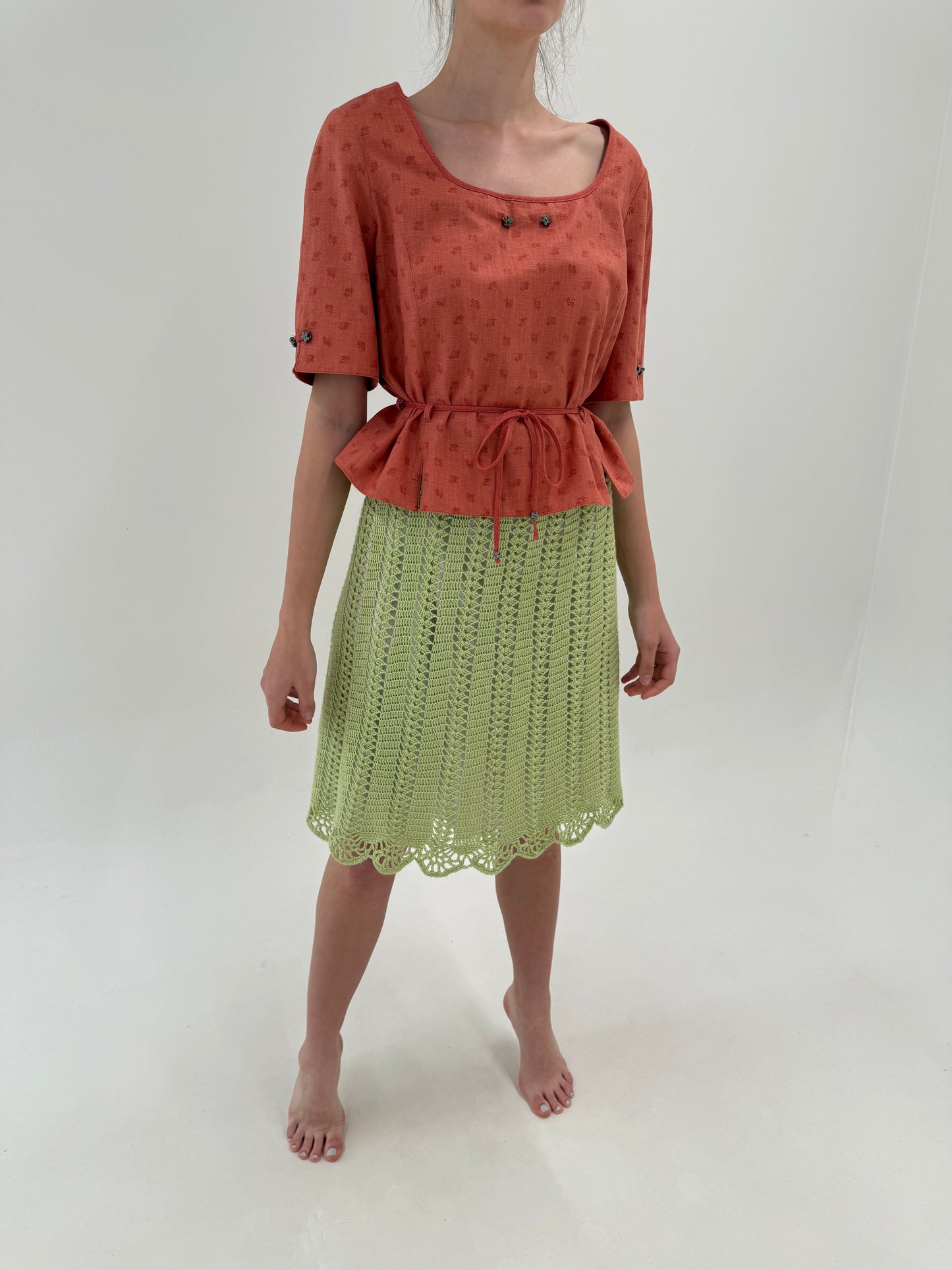 Fustă vintage tip macrame lucrată manual verde crud cu talie elastică