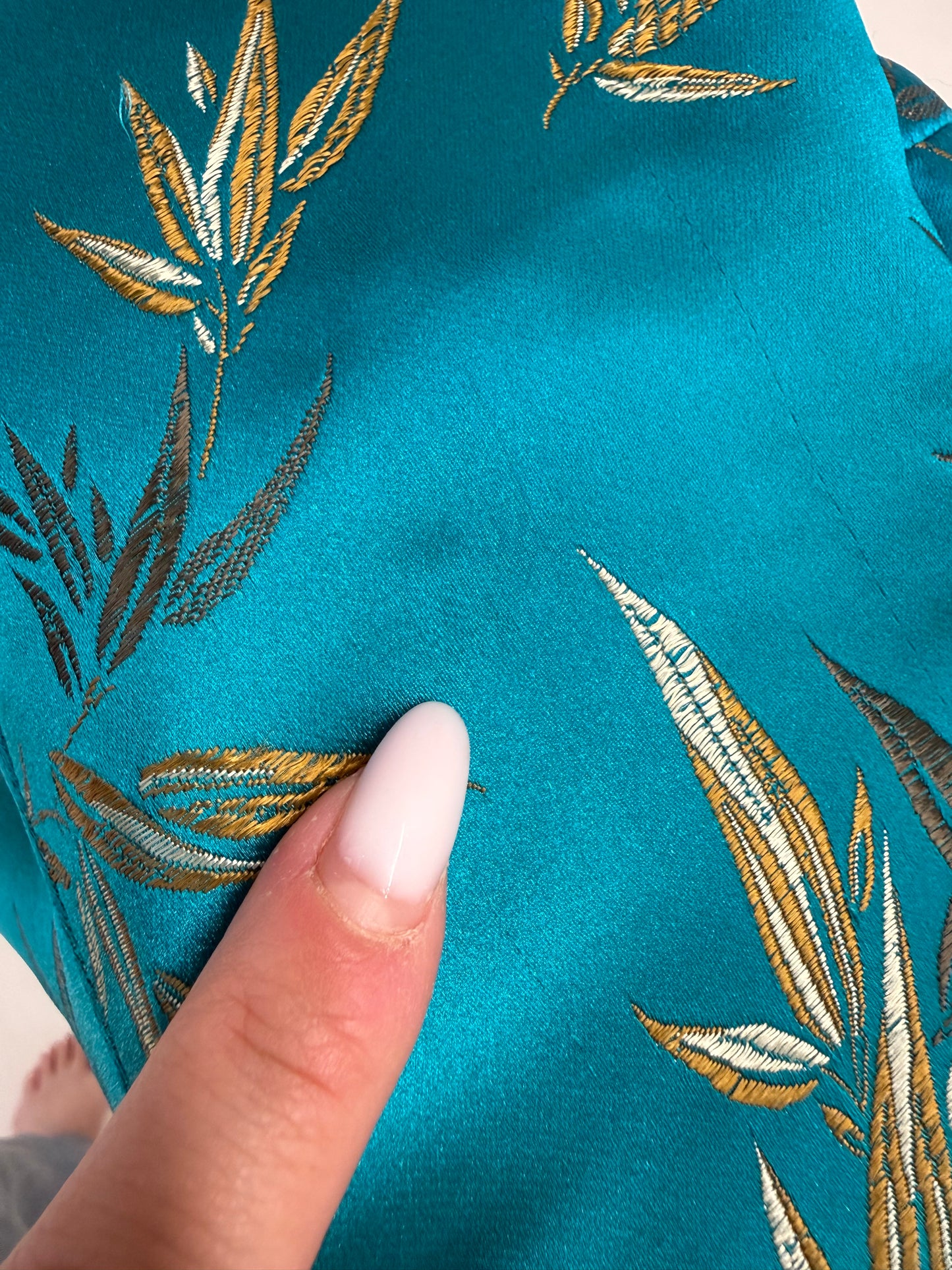 Top asiatic din jacquard superb de mătase naturală