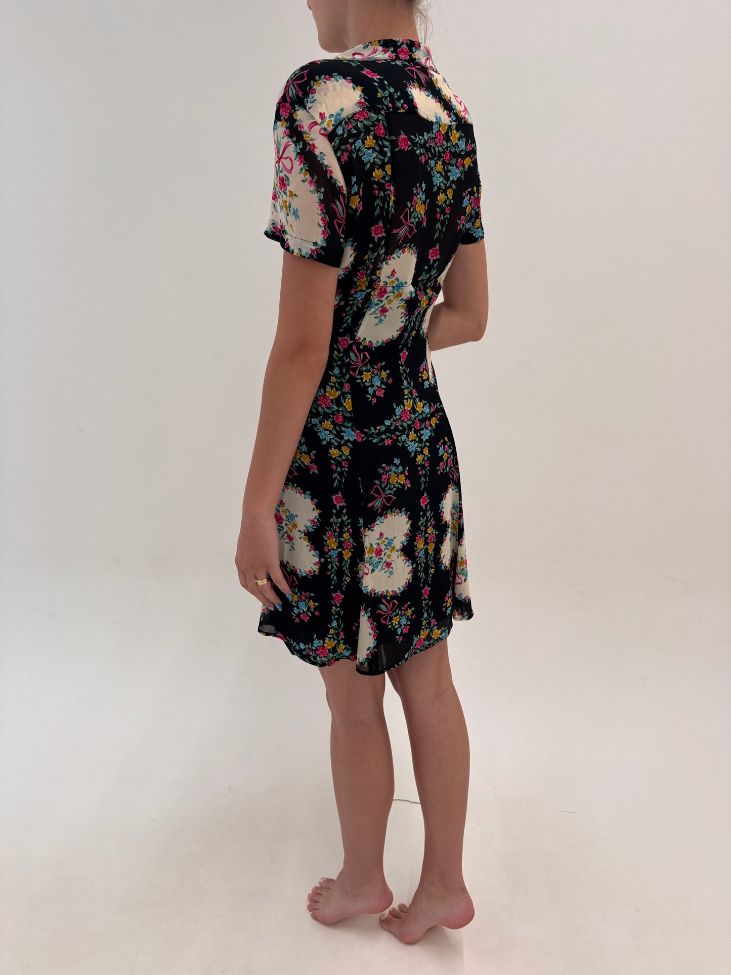 Rochie Moschino neagra cu print în culori tari și talie marcată