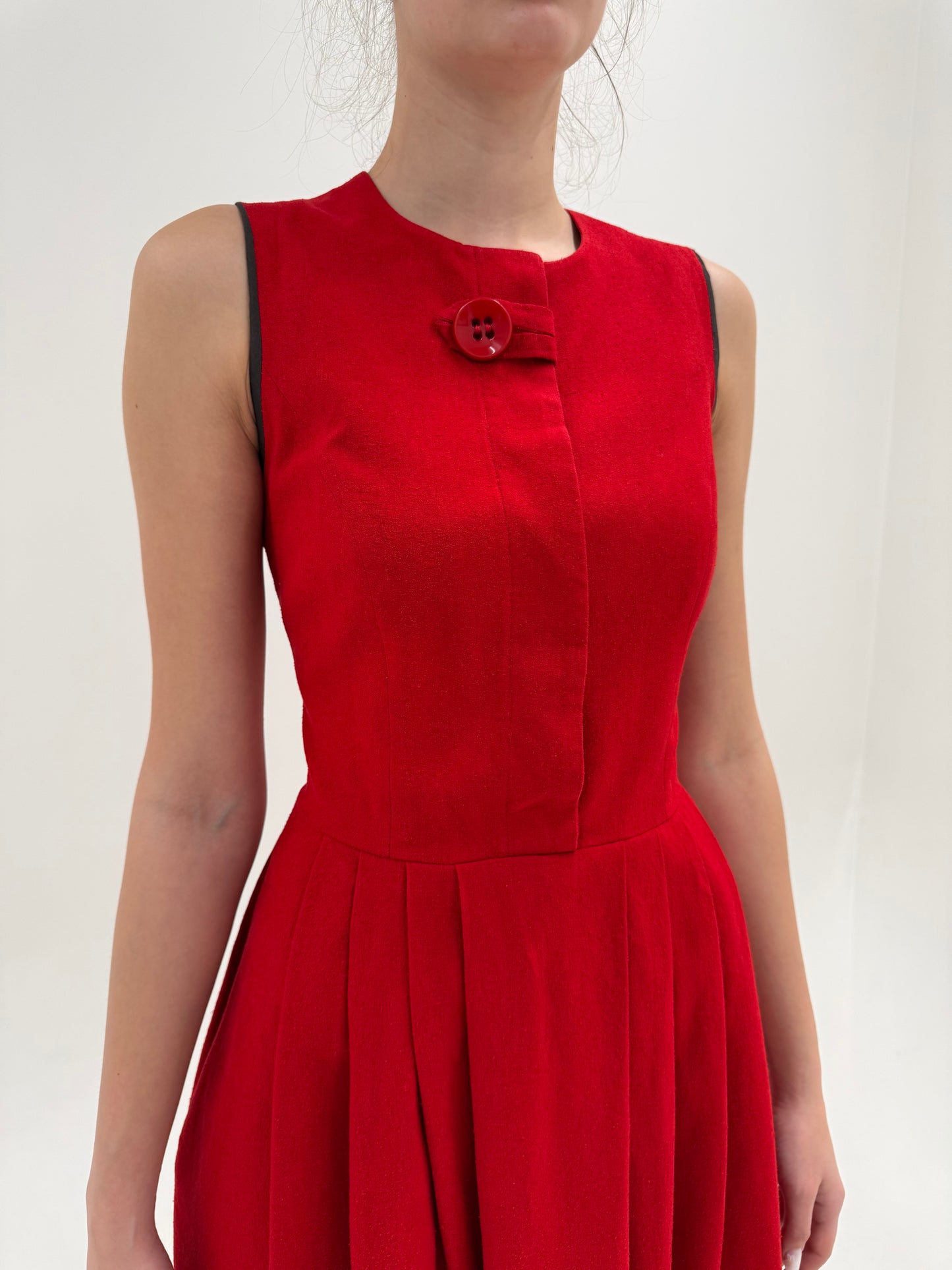 Rochie vintage cu corsaj din mătase naturală raw cherry red