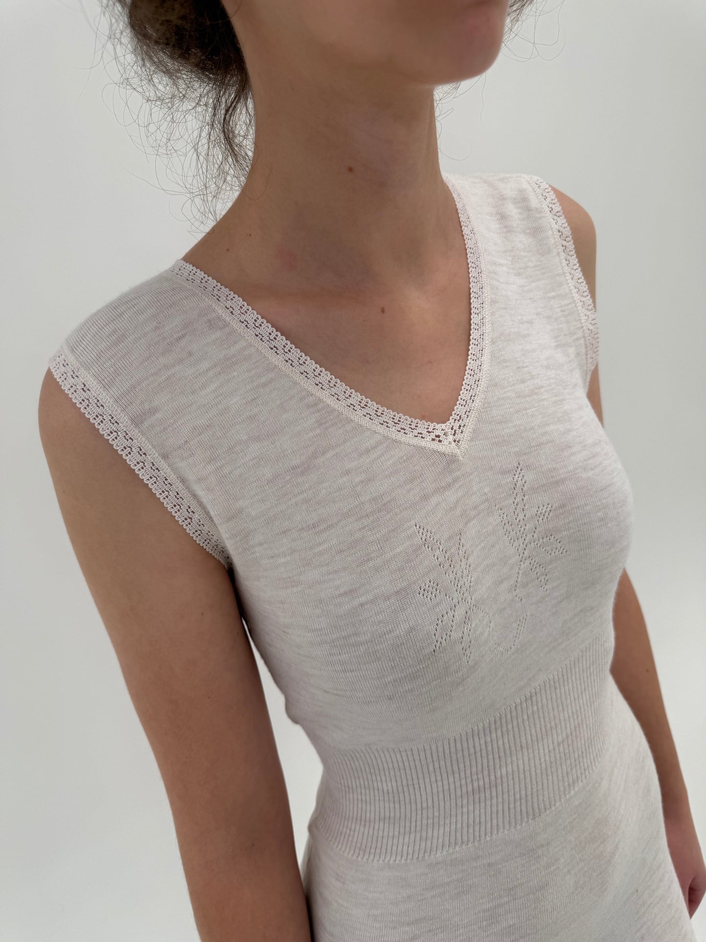 Maieu high end italian cambrat în croi lung din lana extrafina irestringibila