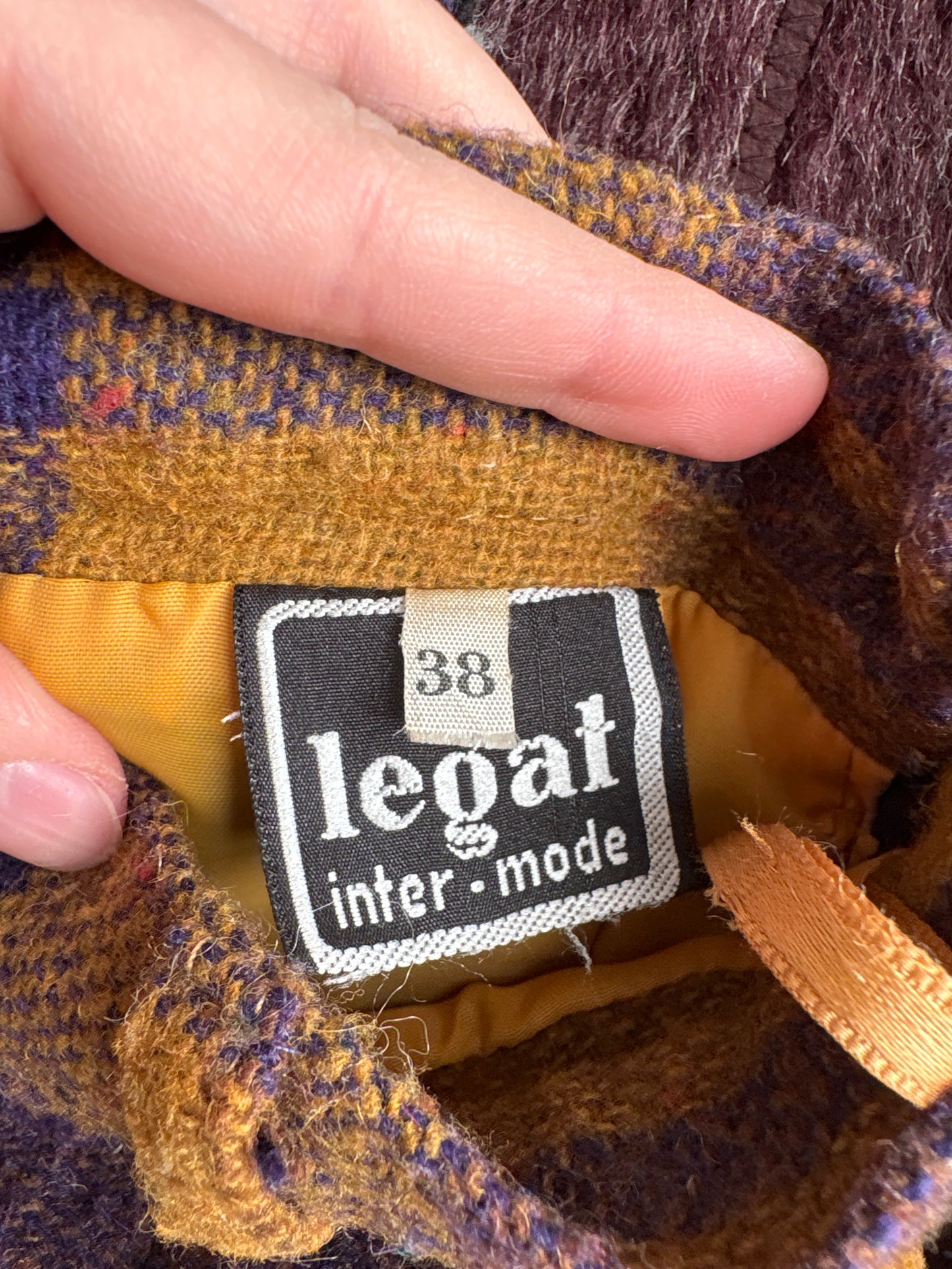 Fustă vintage plisată din tweed gros de lana mustard yellow in carouri