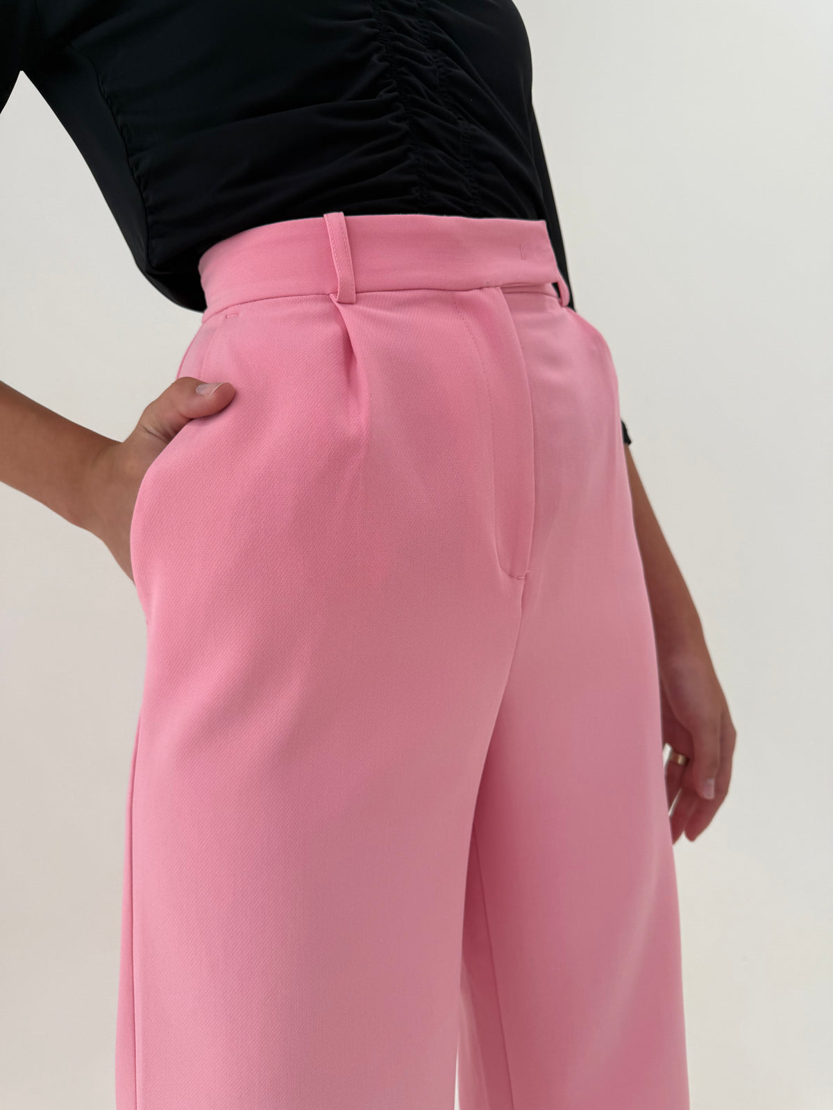 Pantaloni palazzo Versace din bumbac gros de toamnă bubblegum pink cu talie extrem de înaltă