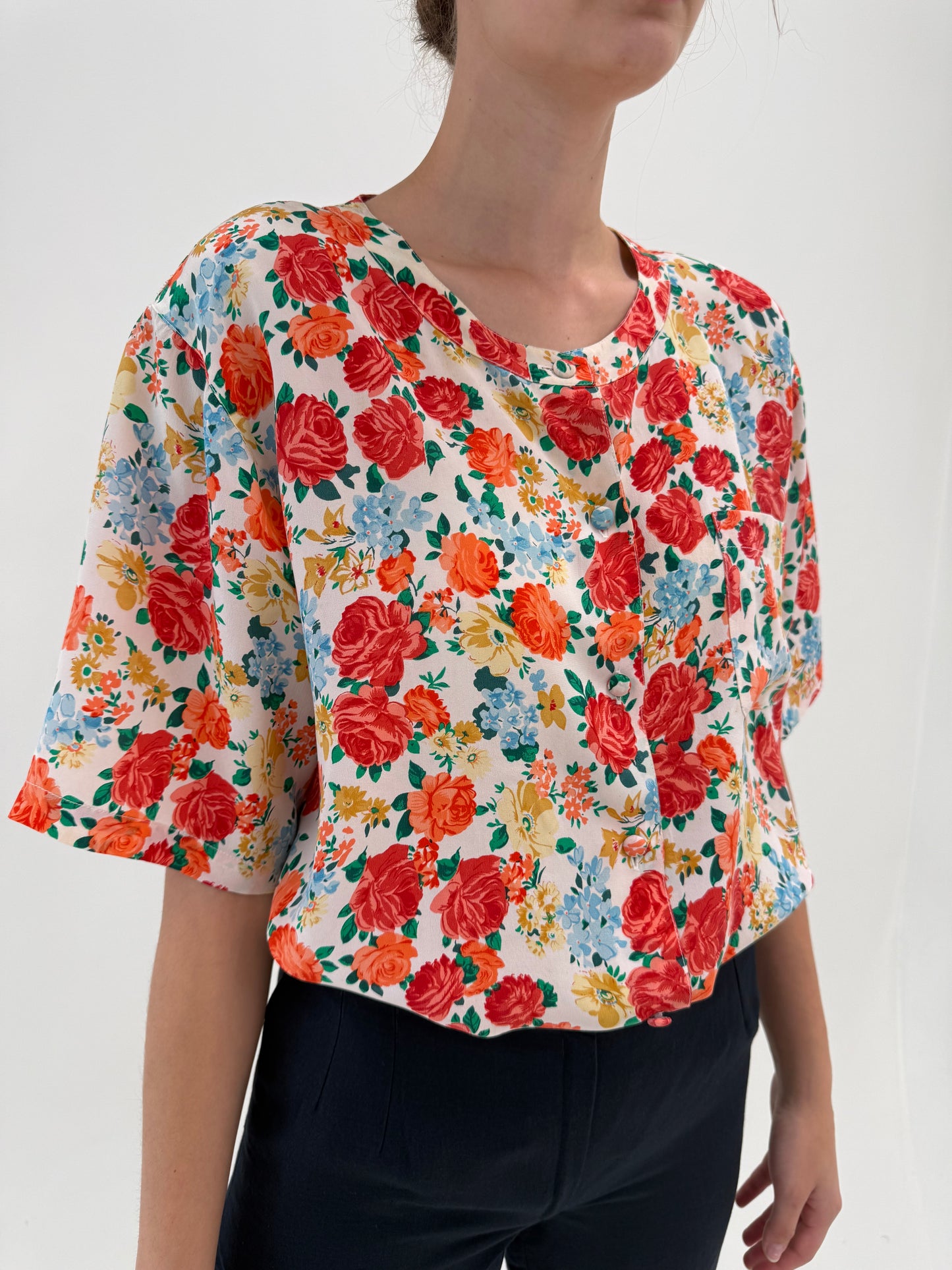 Cămașa vintage Italiana cu print floral din mătase naturală
