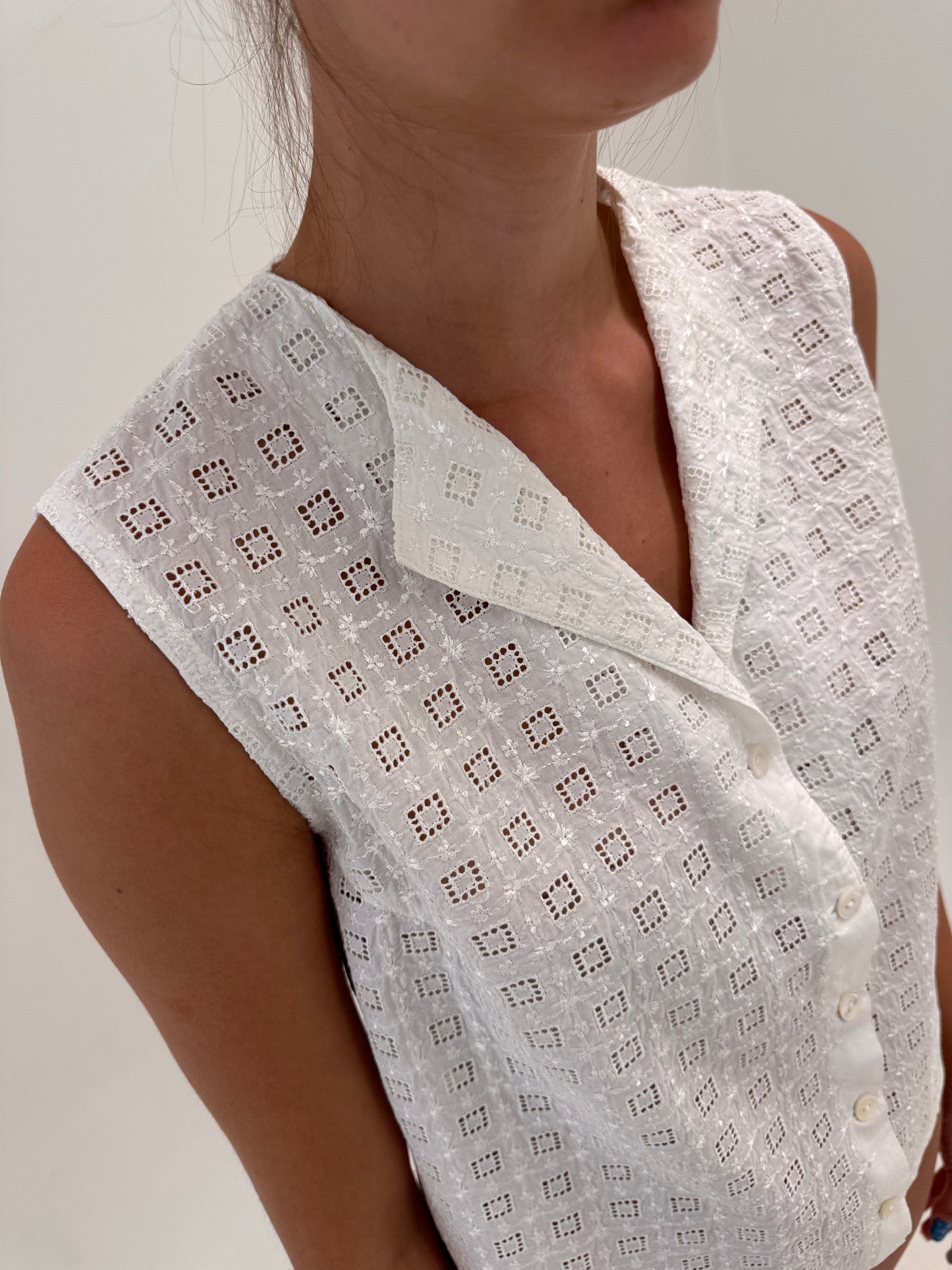 Cămașa vintage din bumbac luxury cu broderie și broderie anglaise