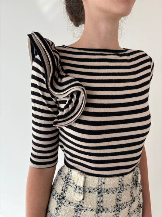 Top din jerse cu volum deosebit pe umăr negru și camel