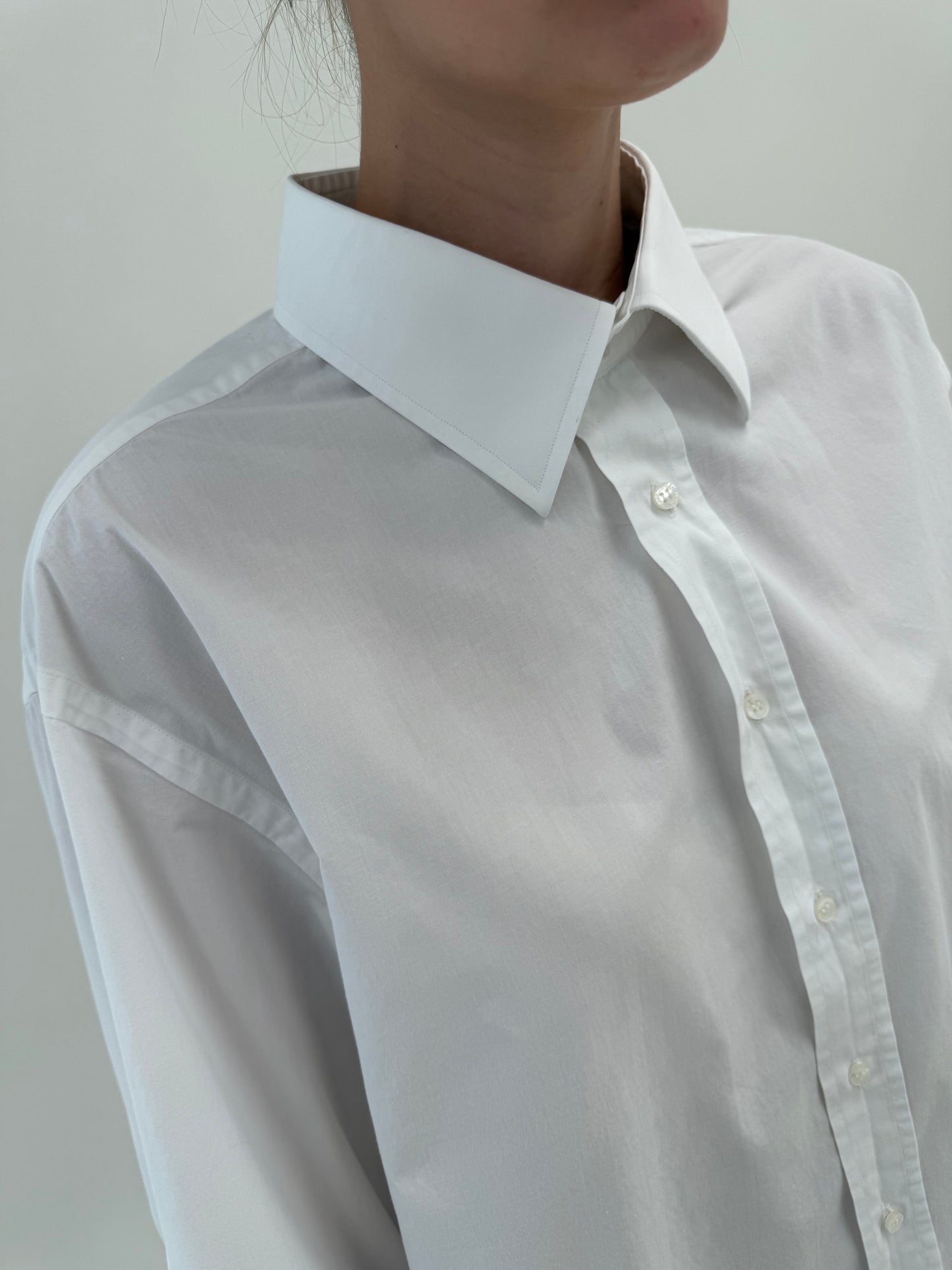 Cămașa Balenciaga din poplin excepțional de bumbac în croi actual