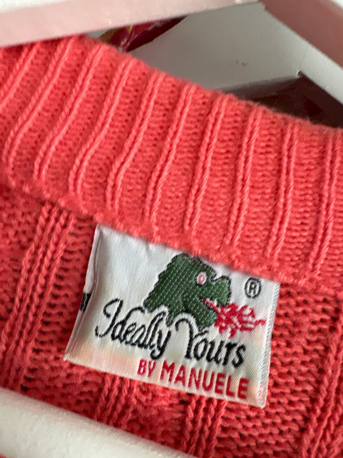 Cardigan vintage salmon orange din mix de lana extrafina în croi lejer