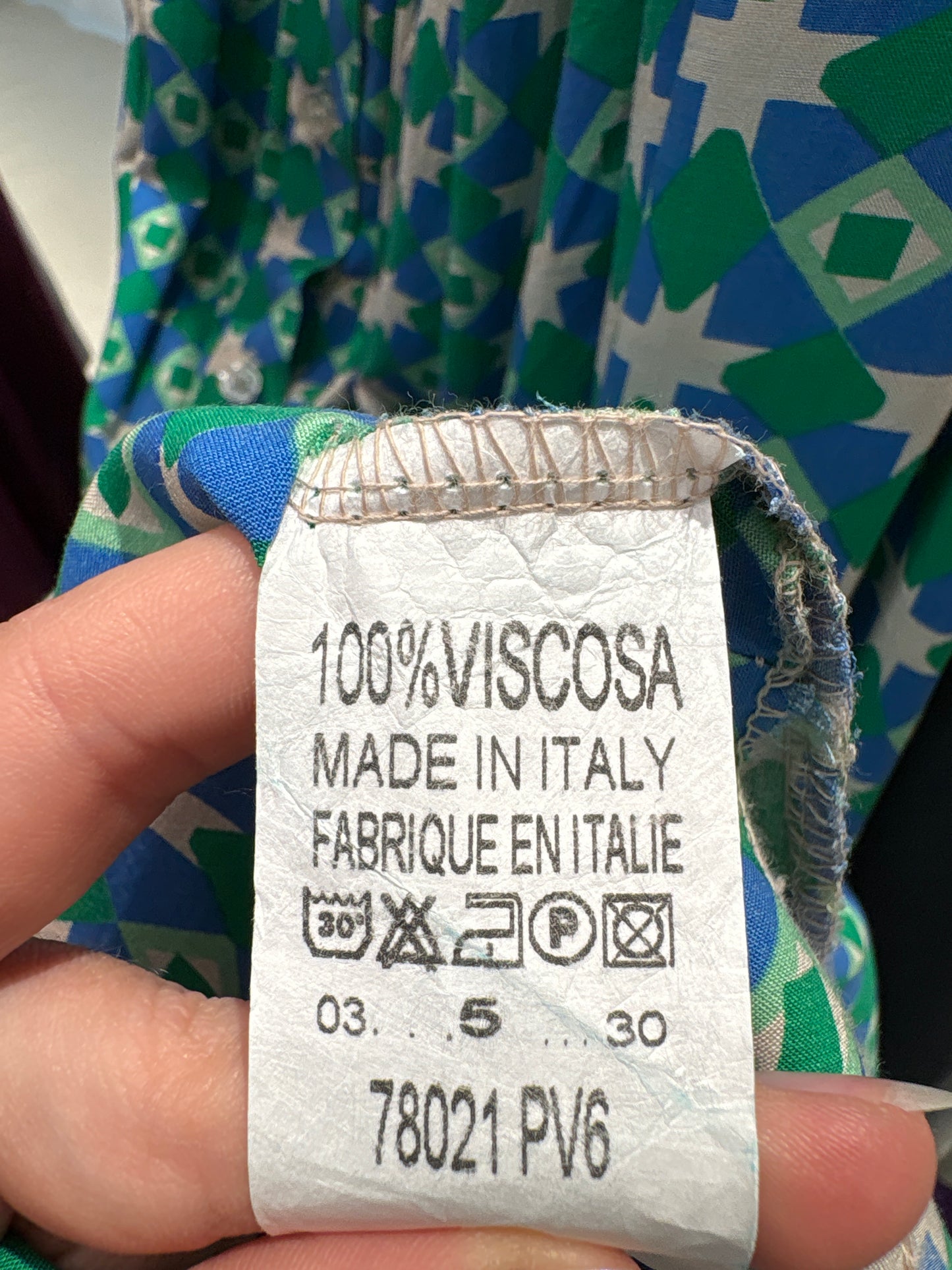 Rochie maxi italiană în croi lejer cu talie ultra marcată înaltă
