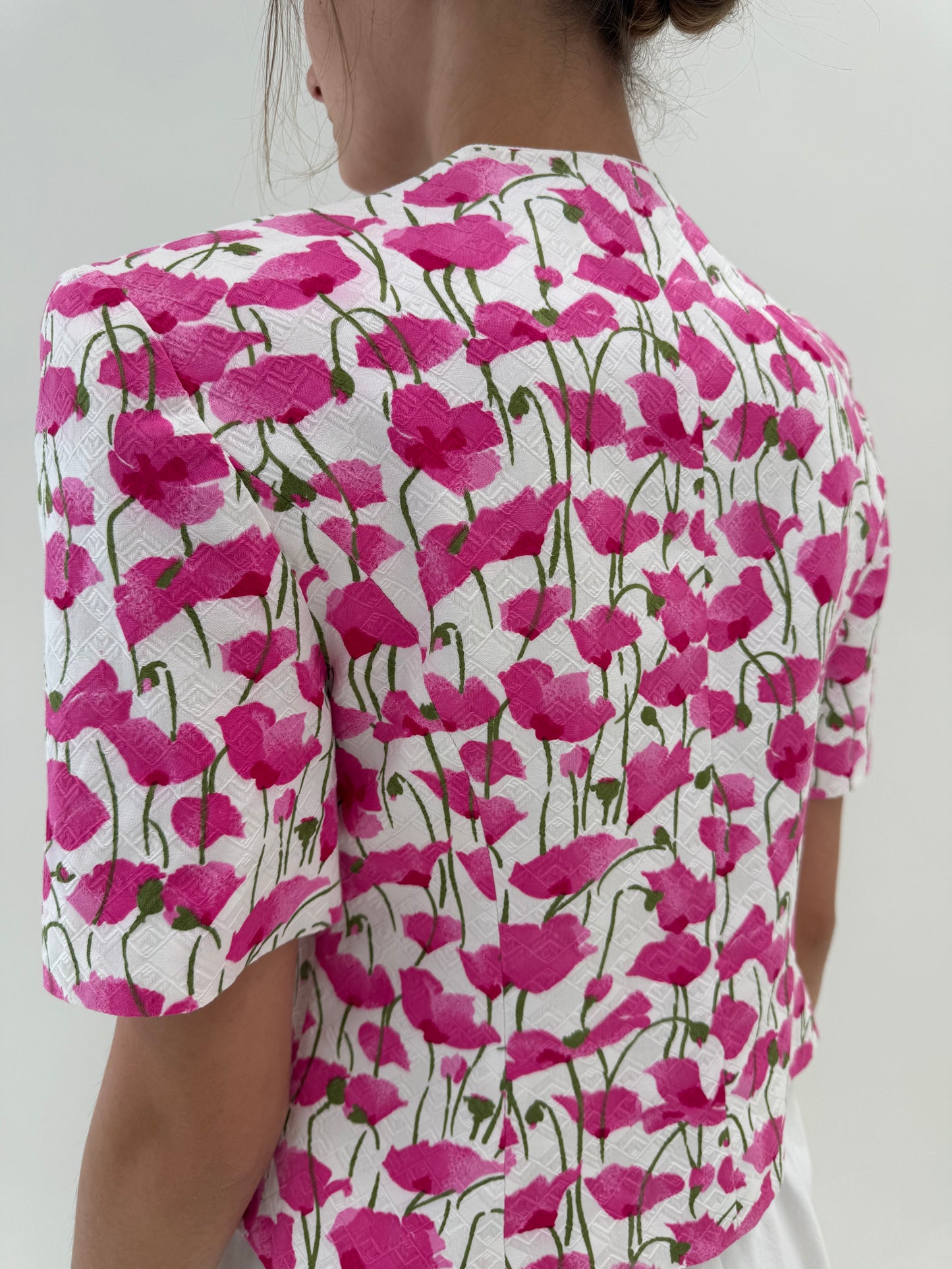 Sacou cambrat din bumbac texturat excepțional cu print floral superb