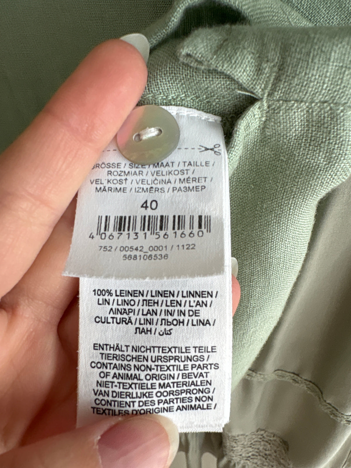 Top Sage green din in premium în croi minimalist lejer