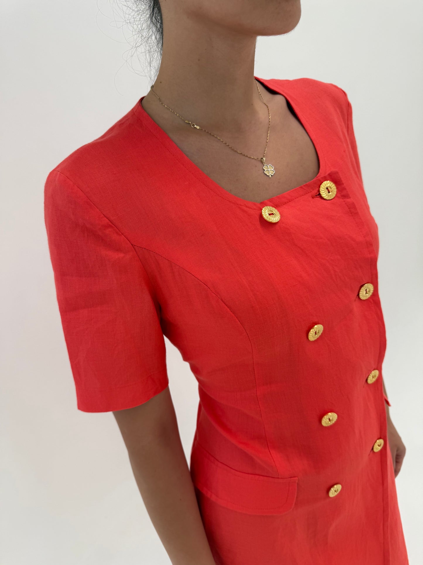 Rochie italiană din in premium electric coral red cu nasturi aurii metalici