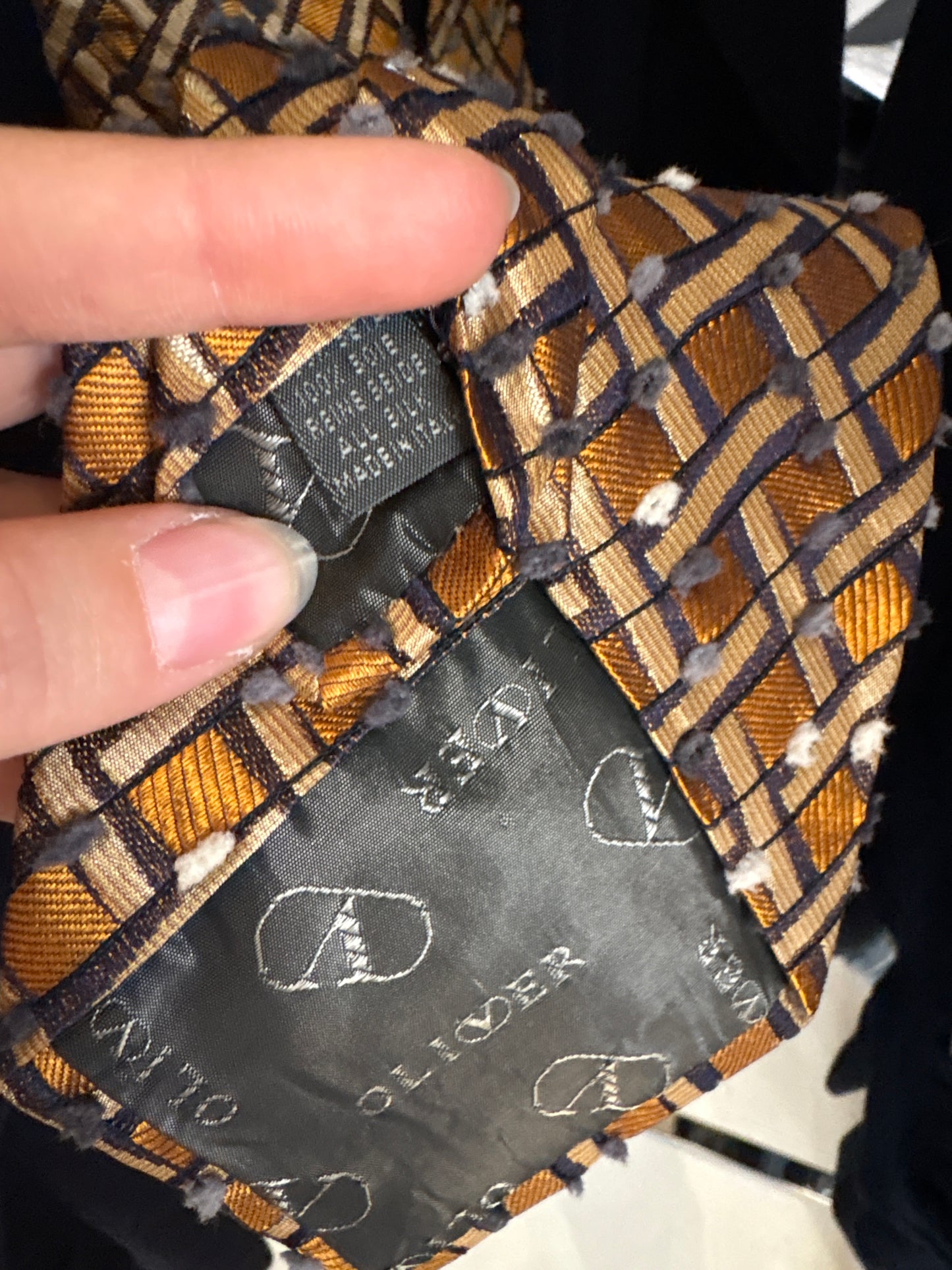 Cravata Valentino din mătase naturală cu textură 3D