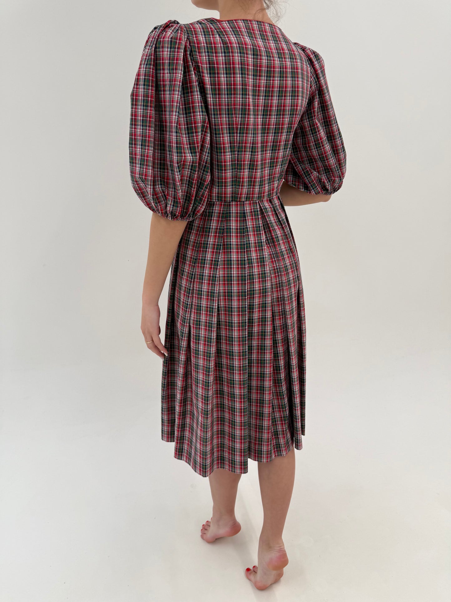 Rochie vintage cu corsaj din pânză de bumbac în carouri și mâneci bufante