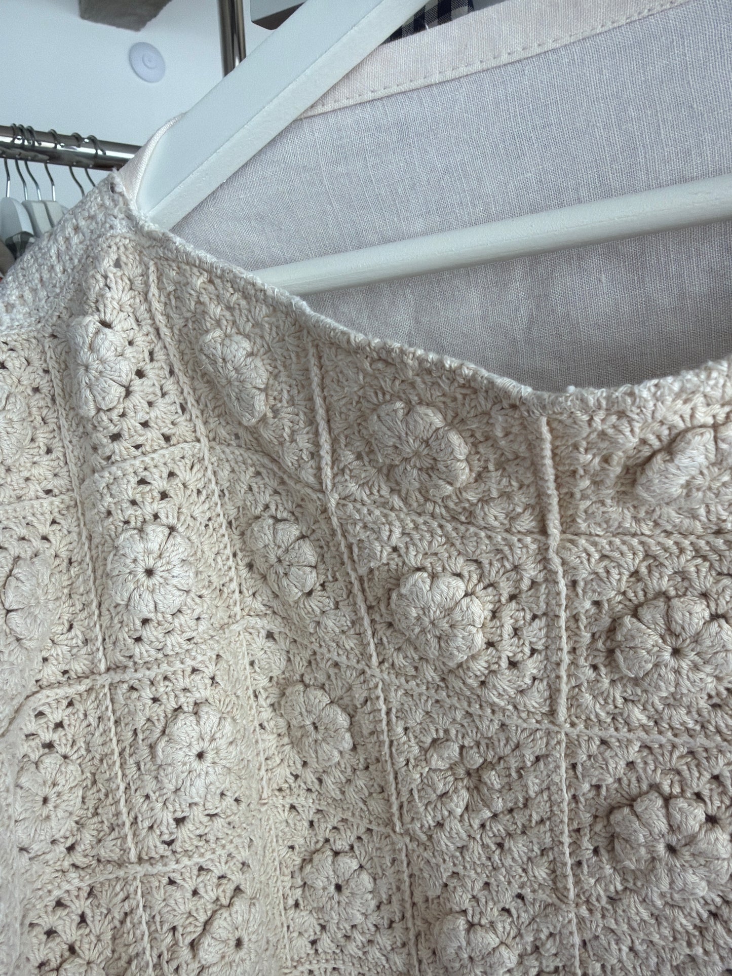Tunica excepțională light nude din macrame 3D lucrat manual și pânză de in