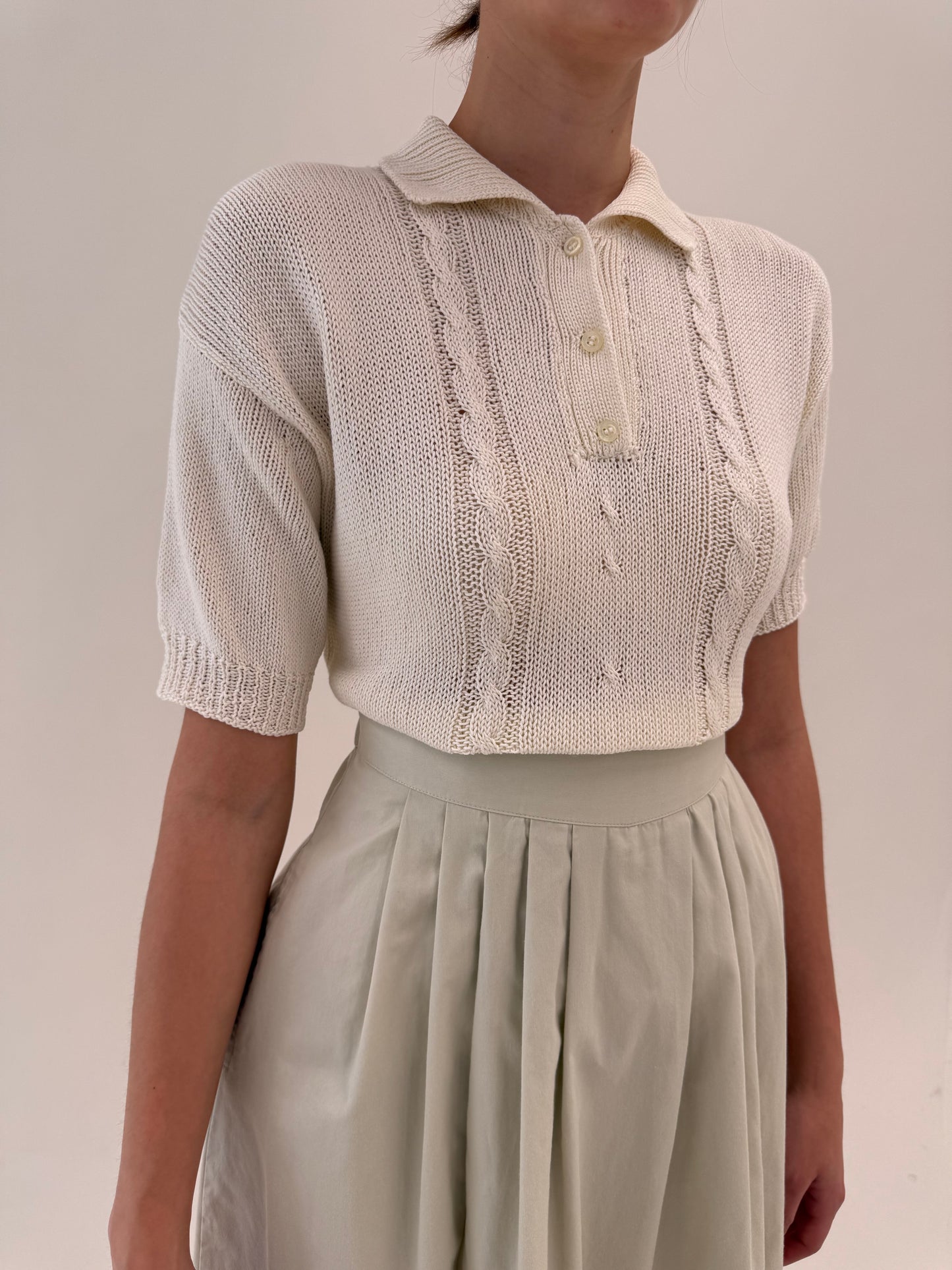 Top vintage poli din bumbac premium cu torsade off white