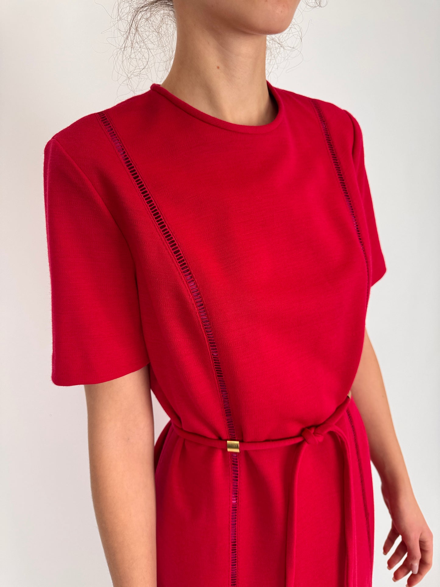 Rochie vintage cu talie reglabilă rasberry red din lana extrafina