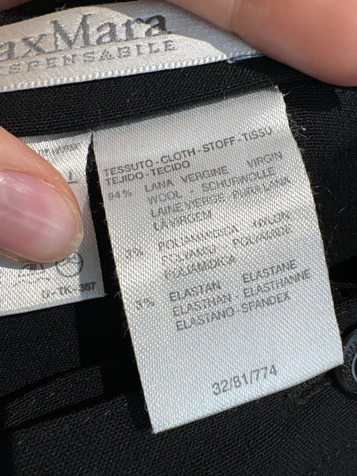 Fustă Max Mara neagră creion din stofita ultra modelatoare de lana fina