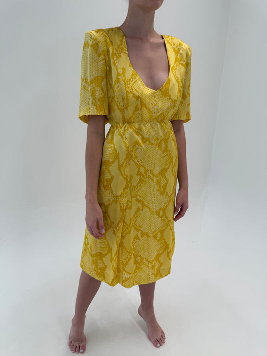 Rochie din mătase naturală animal print delicat în anchior cu talie elastică