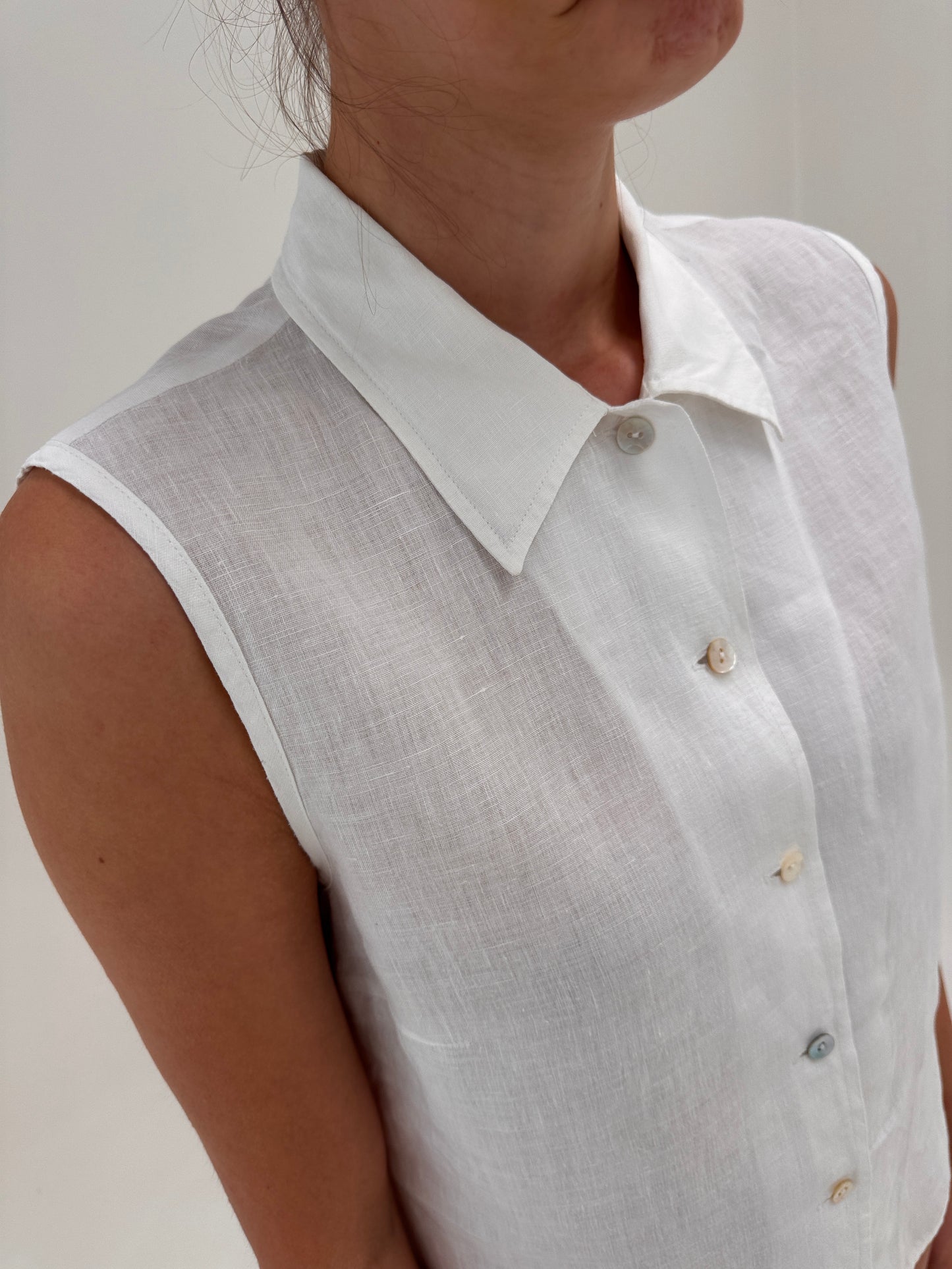 Cămașa din in excepțional Marella by Max Mara în croi minimalist