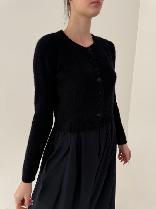 Cardigan negru din cașmir în croi ușor cambrat