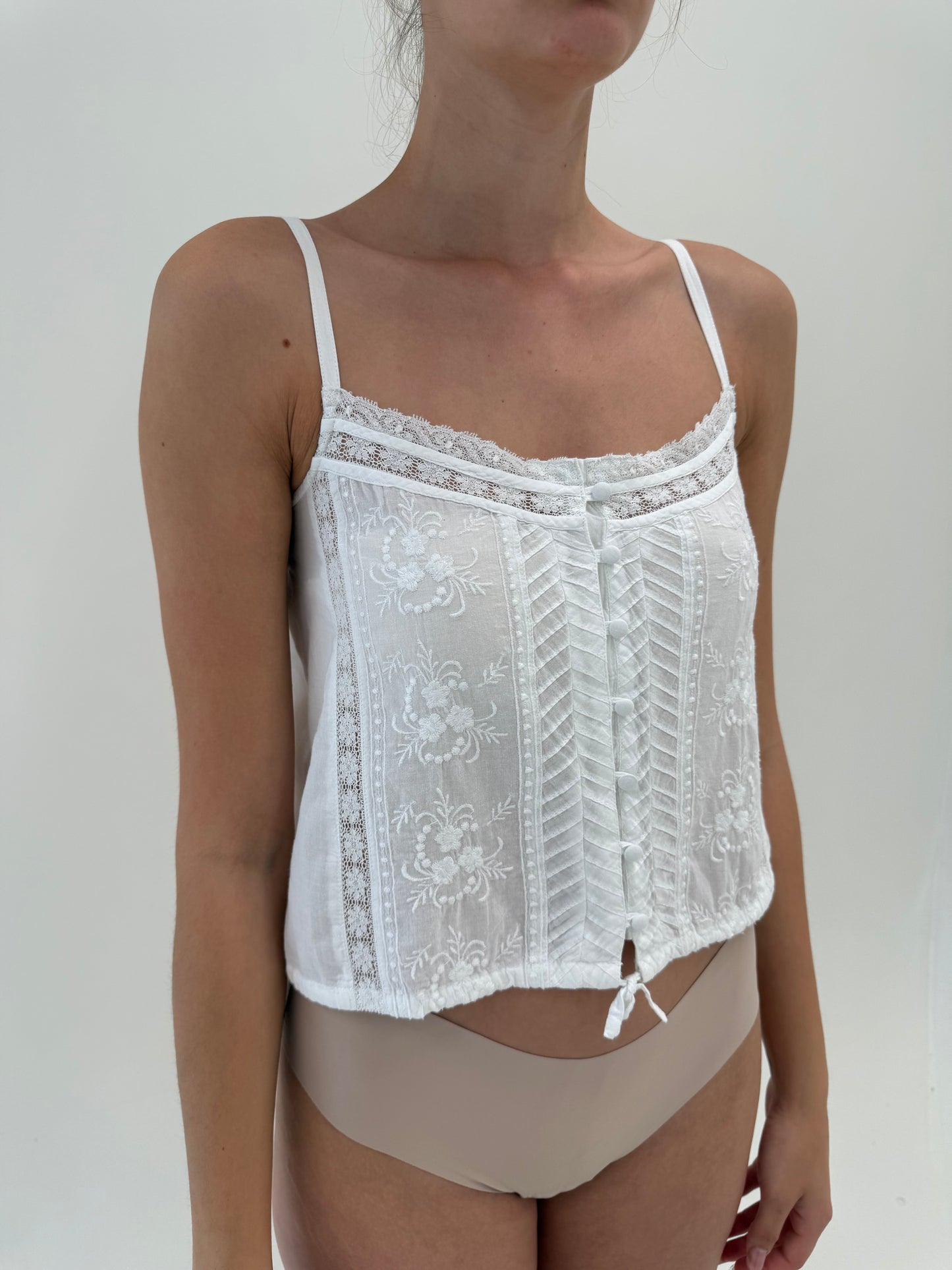 Top vintage excepțional din museline de bumbac cu broderie și dantelă fină