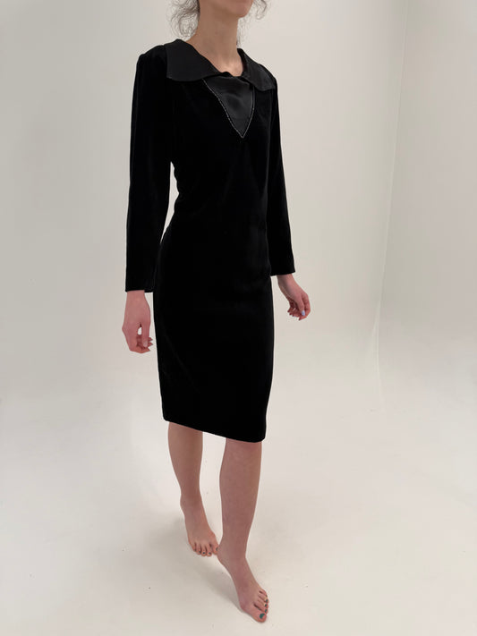 LBD vintage italian excepțional în croi minimalist retro modern