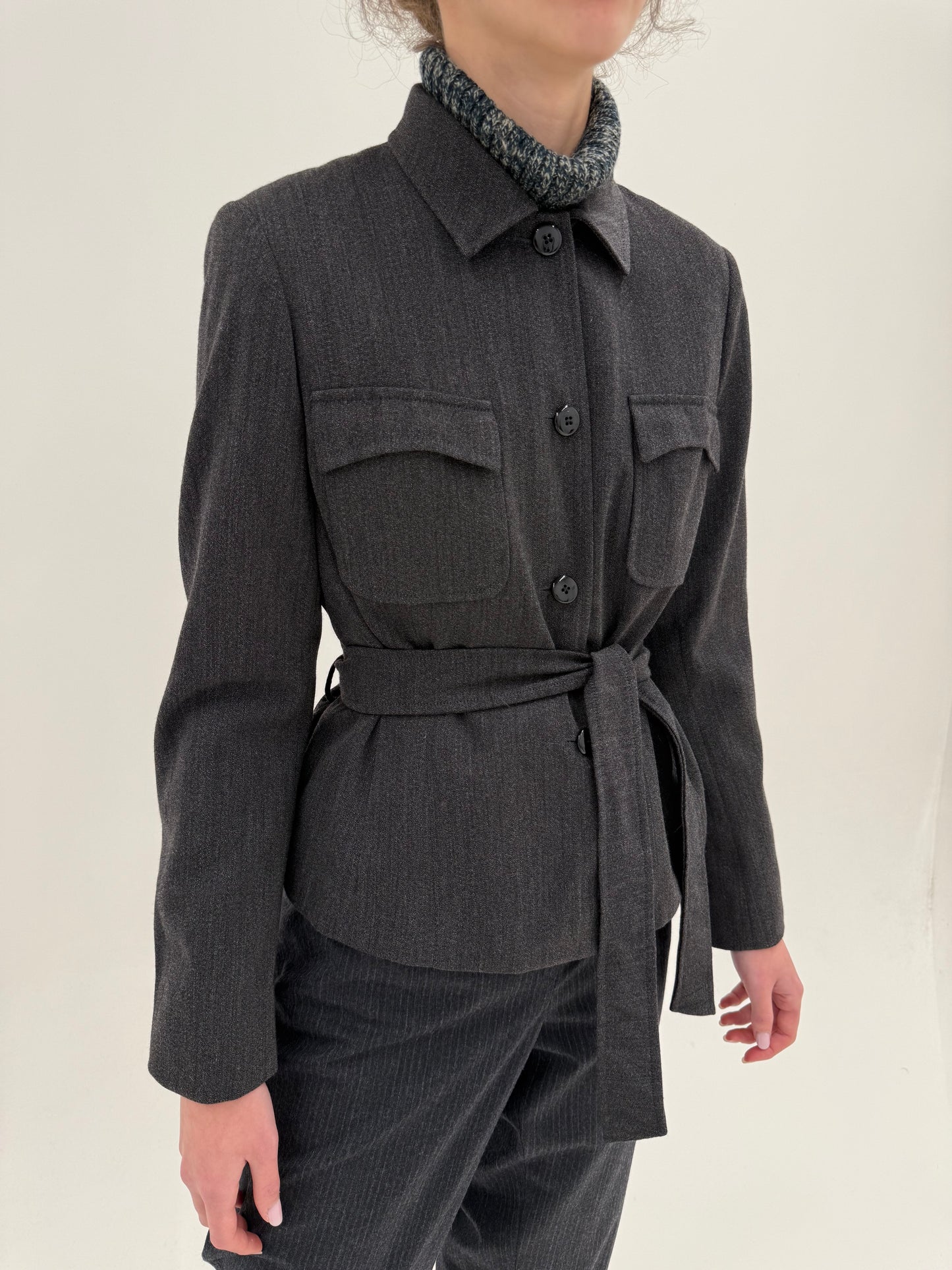 Jacheta italiană din lana pura extrafina cu talie reglabilă marcată