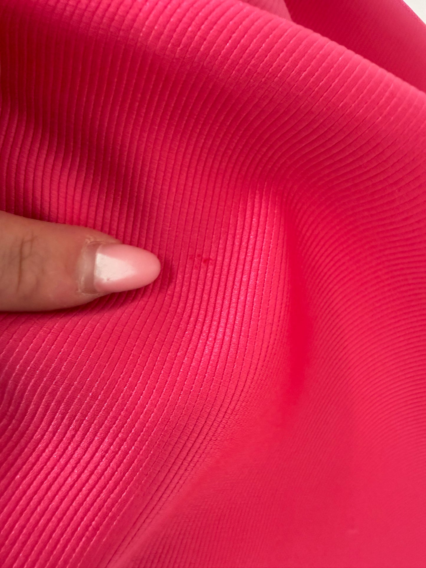 Rochie italiană fucsia de brand luxury italian de nișă din faille excepțional cu corsaj