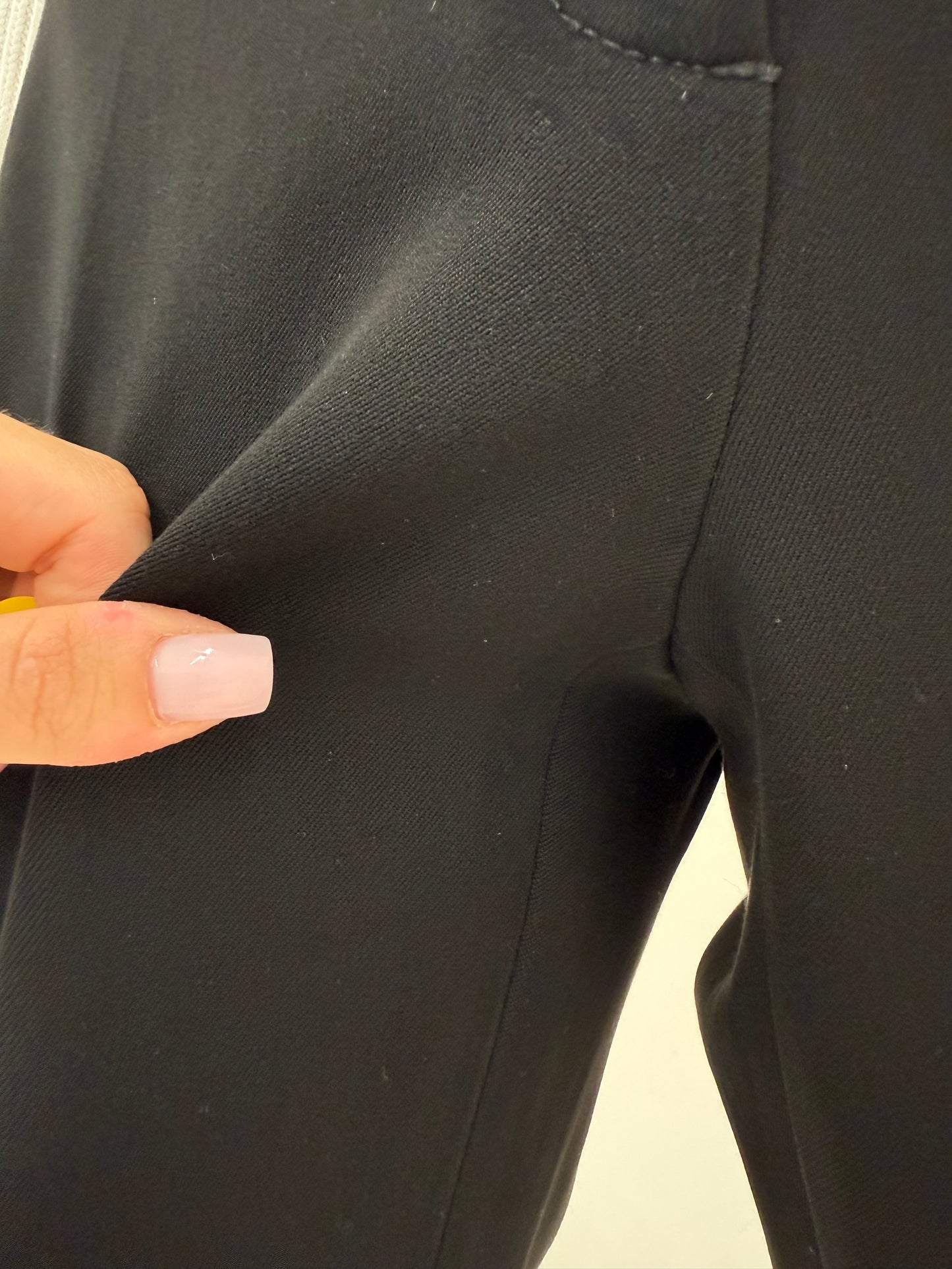Pantaloni negri Max Mara tall din twill gros de bumbac modelatir în croi drept